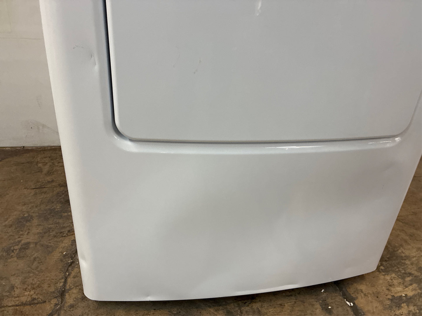 Frigidaire 7 cu.ft. Vented Electric Dryer White