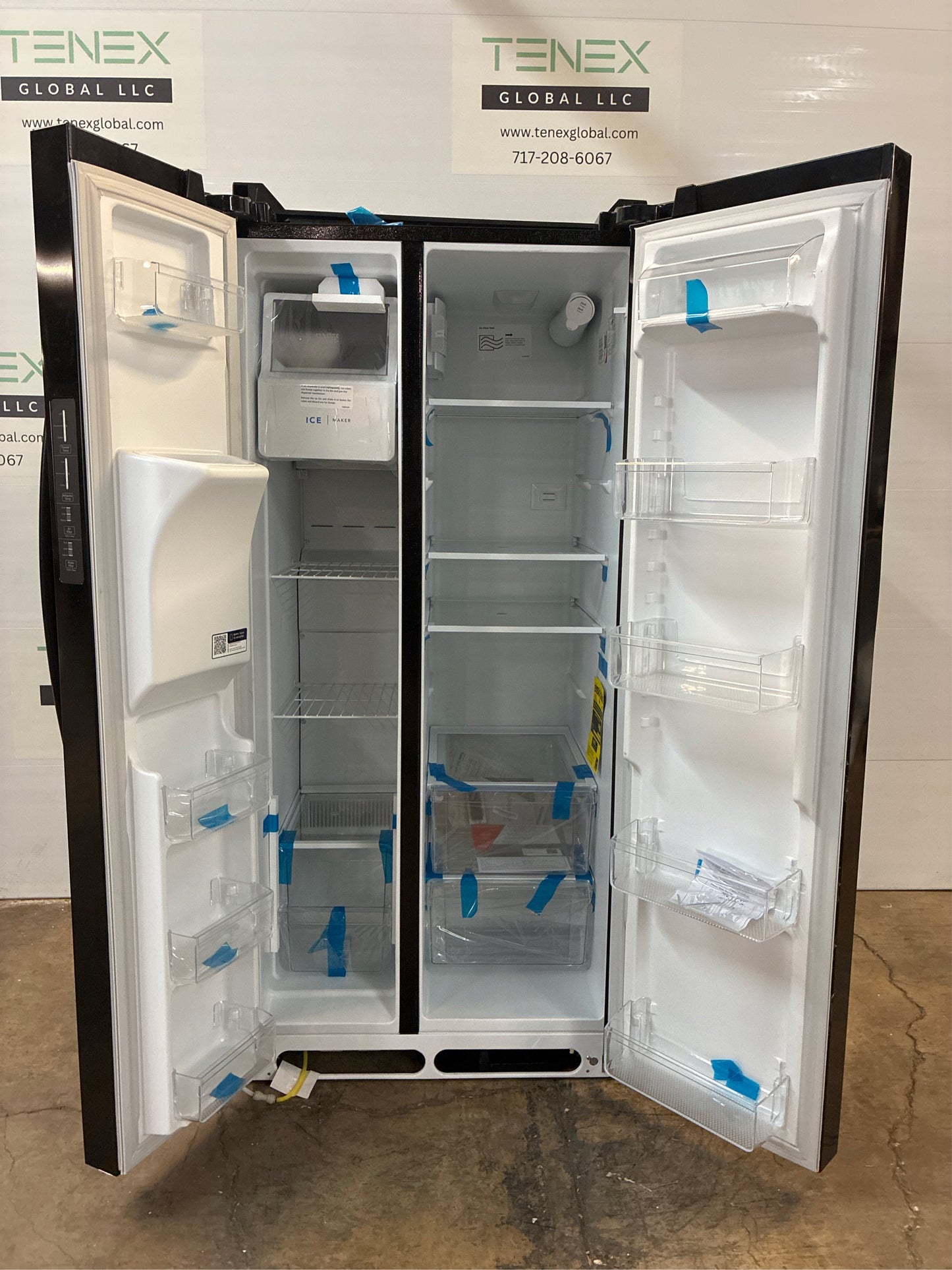 Frigidaire 22.3 cu. ft. Side by Side Fridge