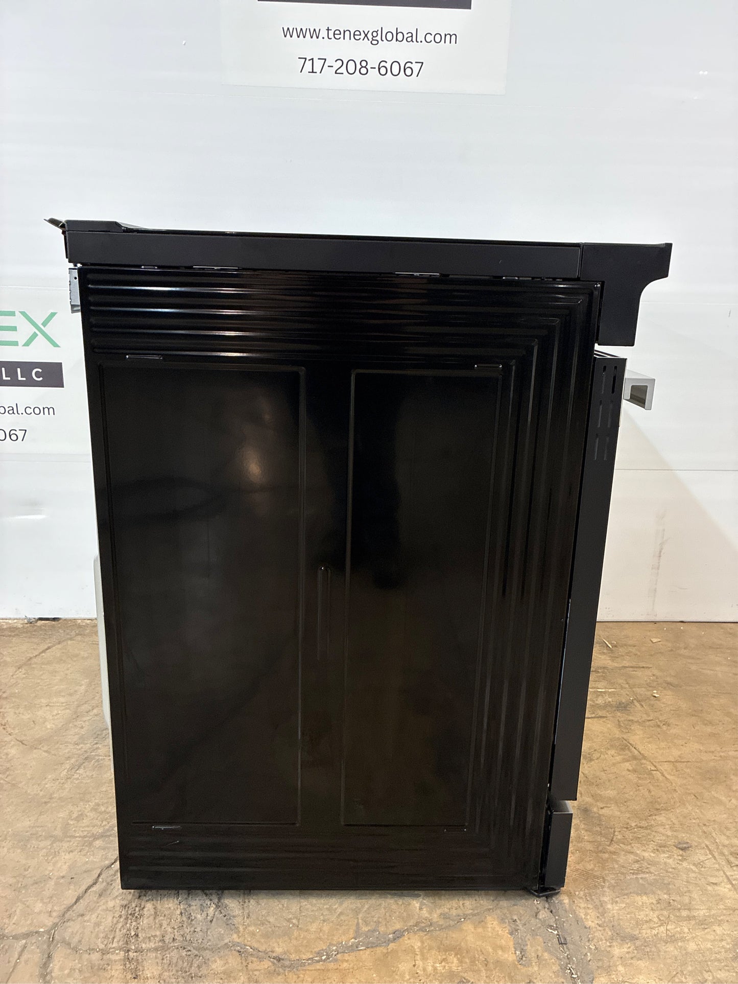 Bespoke 30 in. 6.3 cu.ft. 4 Burner Element Smart Slide-In Induction Range w/ AirFry in Stainless Steel