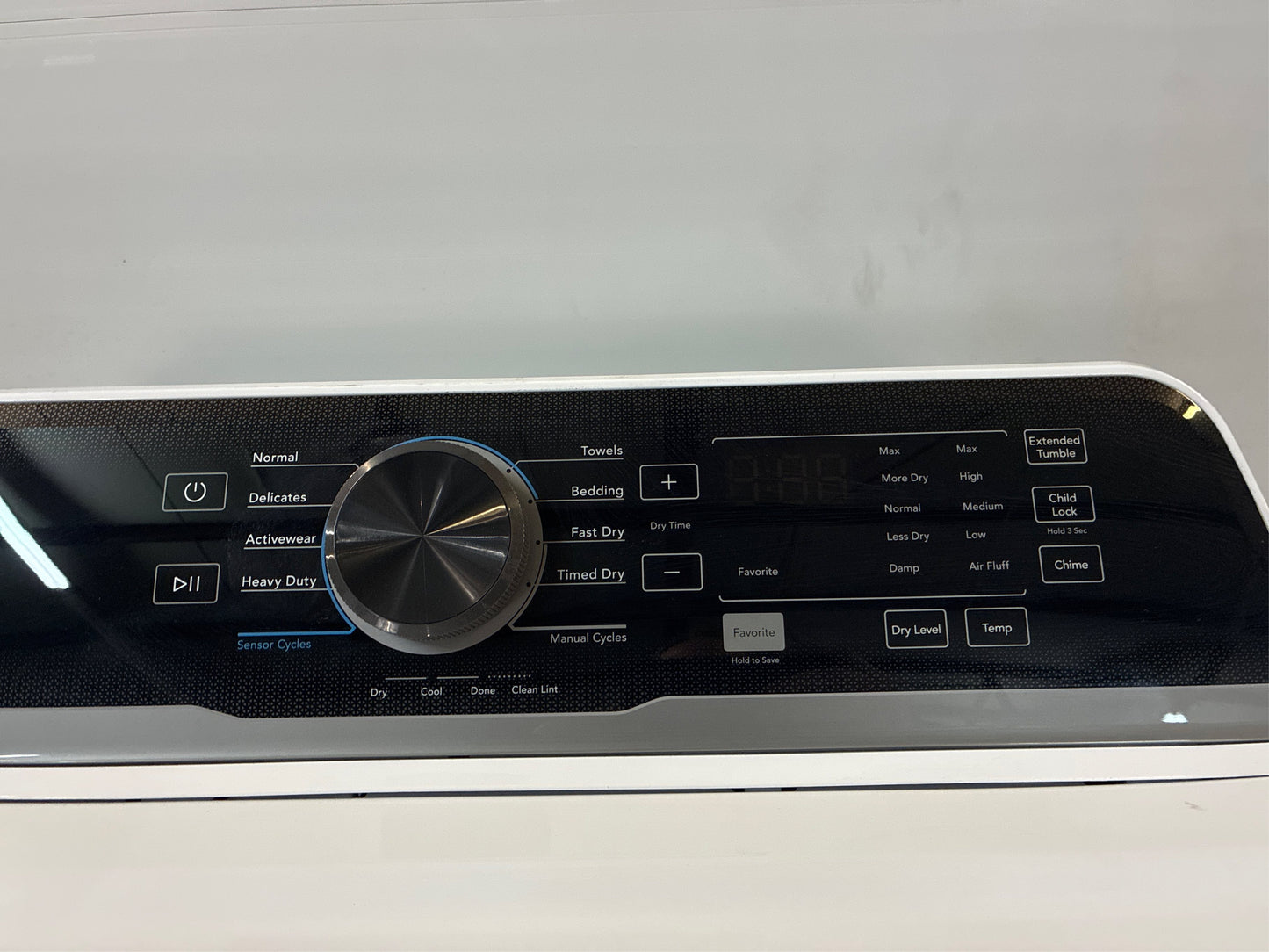 Frigidaire 7 cu.ft. Vented Electric Dryer White