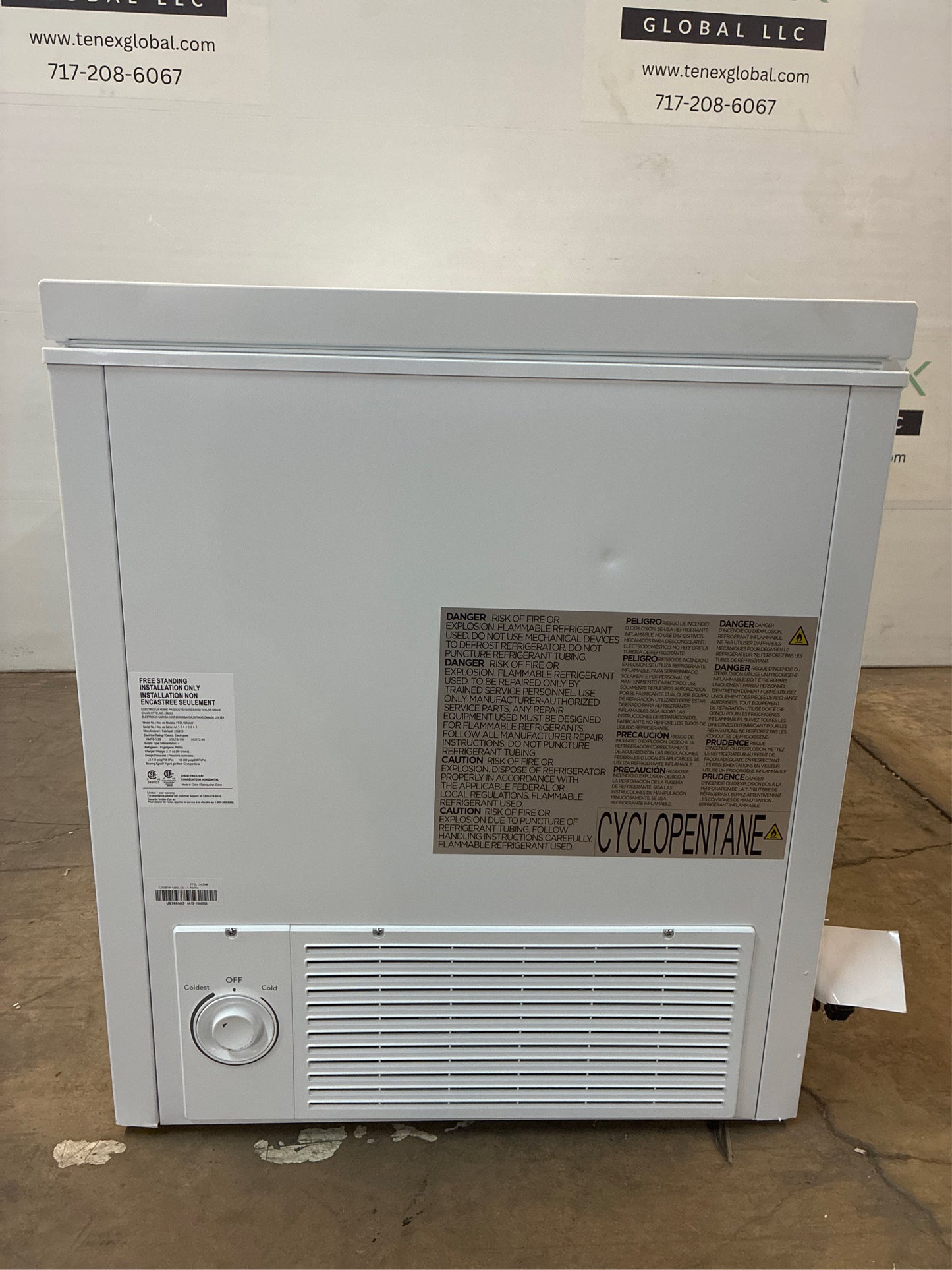 Frigidaire Manual Defrost Chest Freezer w LED Light