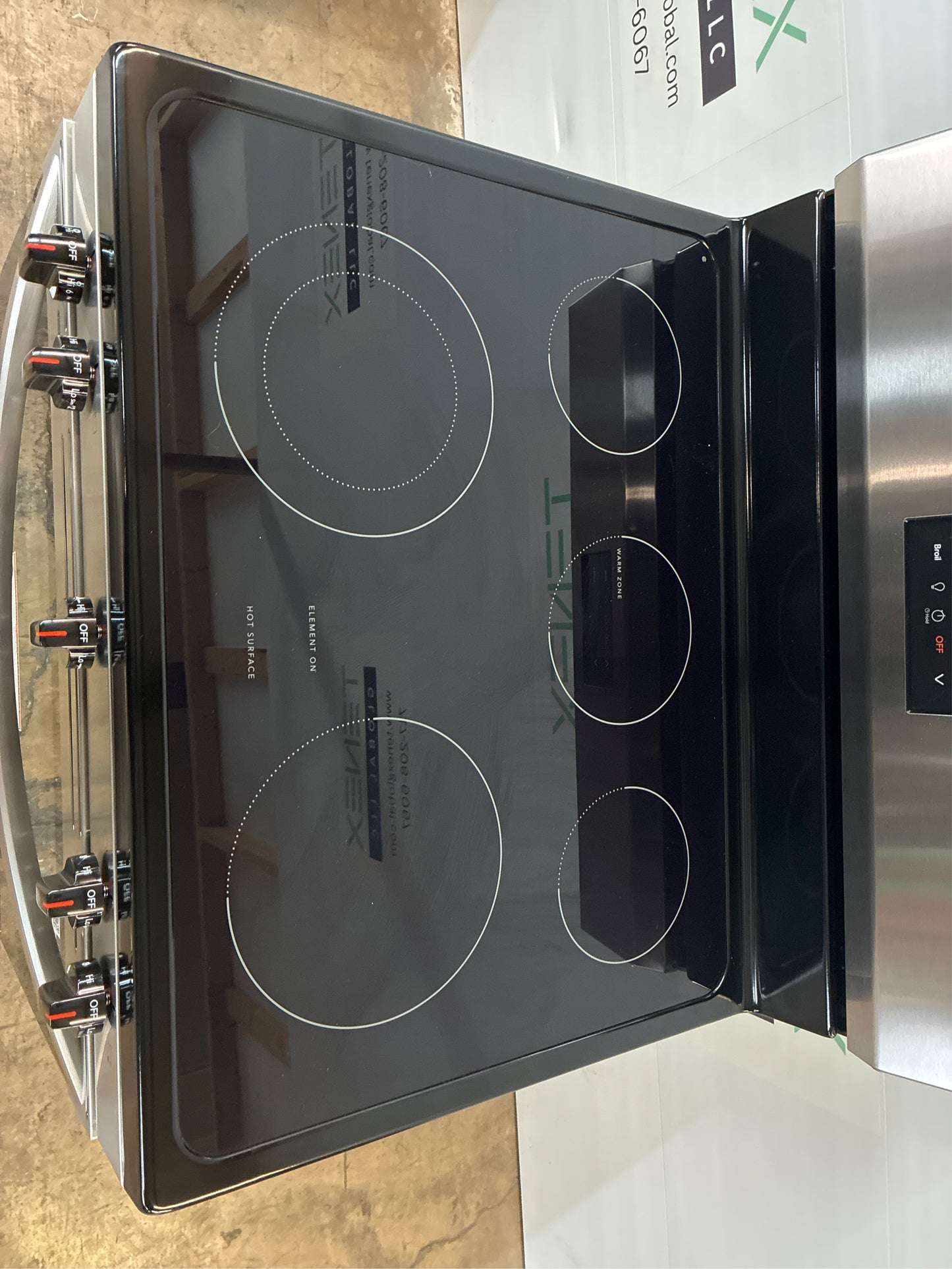 Frigidaire 30" 5.3-cu ft Electric Range