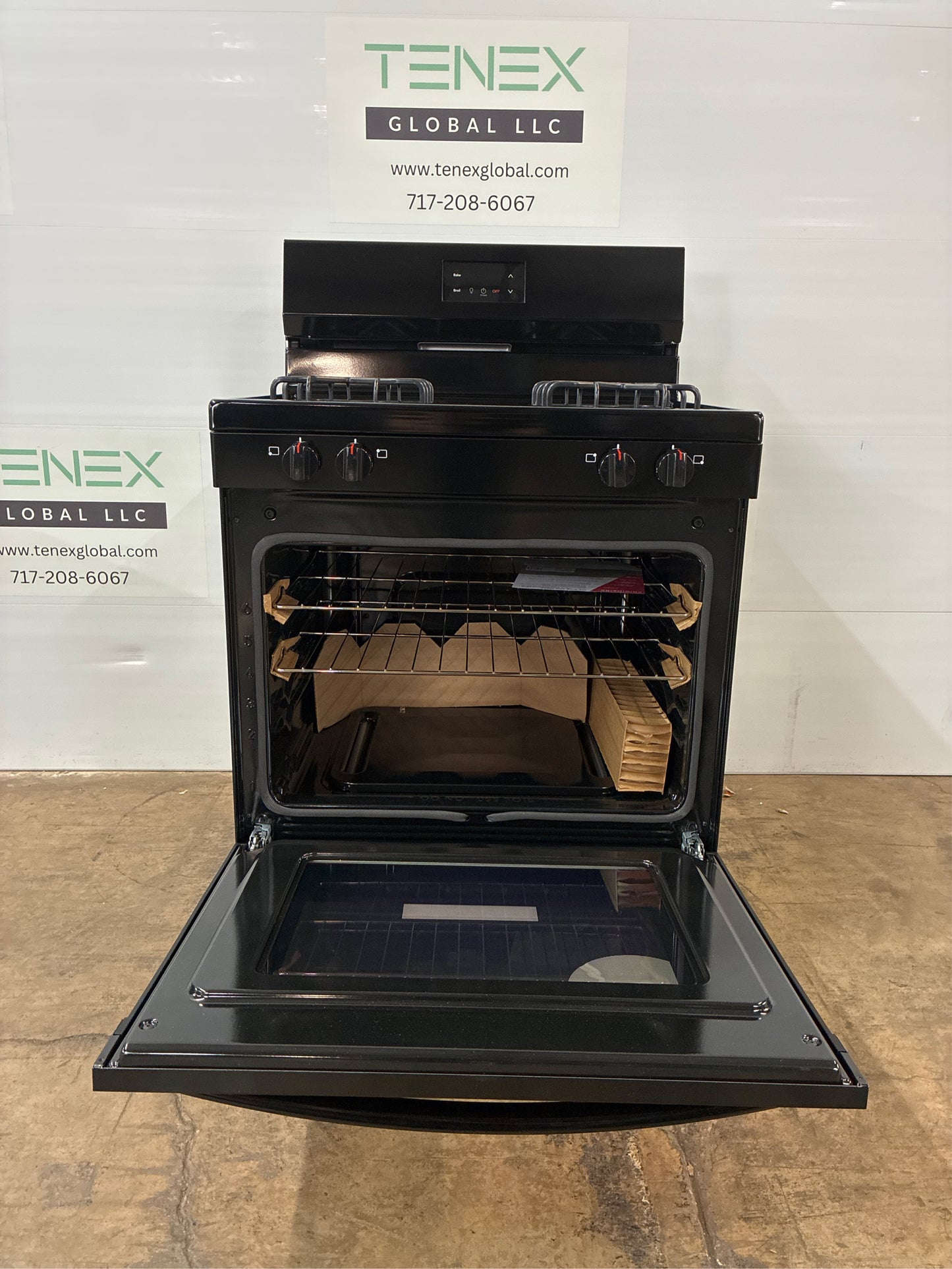 Frigidaire 30" 4-Burner Gas Range (Black)