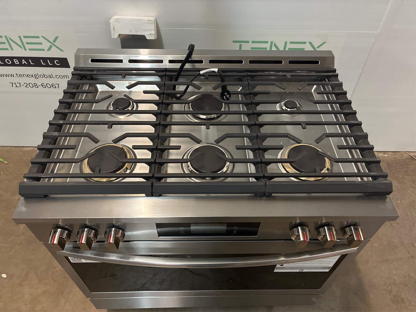 Frigidaire Gallery 36 in. 6-Burner Gas Range w/ Air Fry