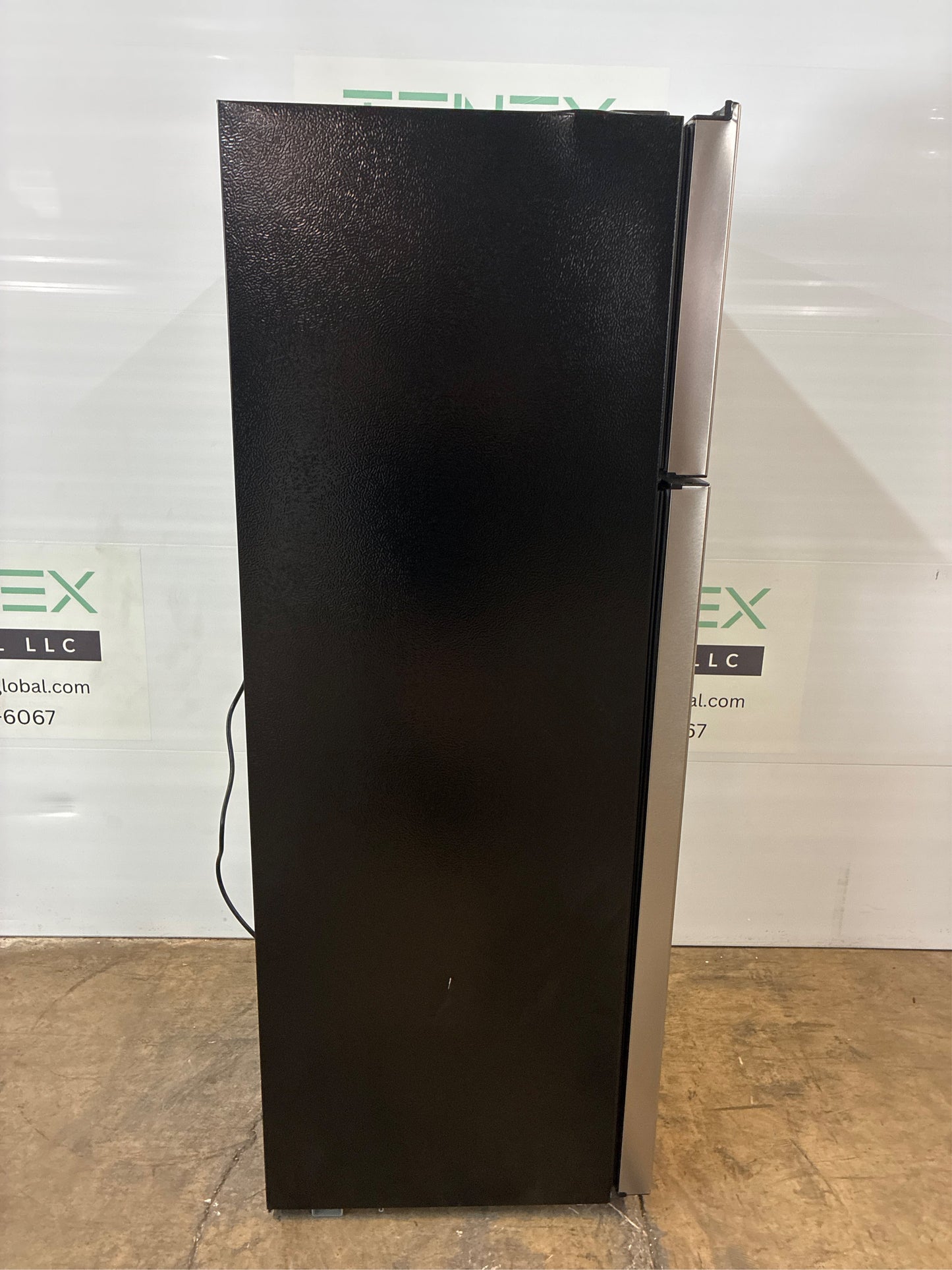 7.2 cu. ft. Top Freezer Refrigerator