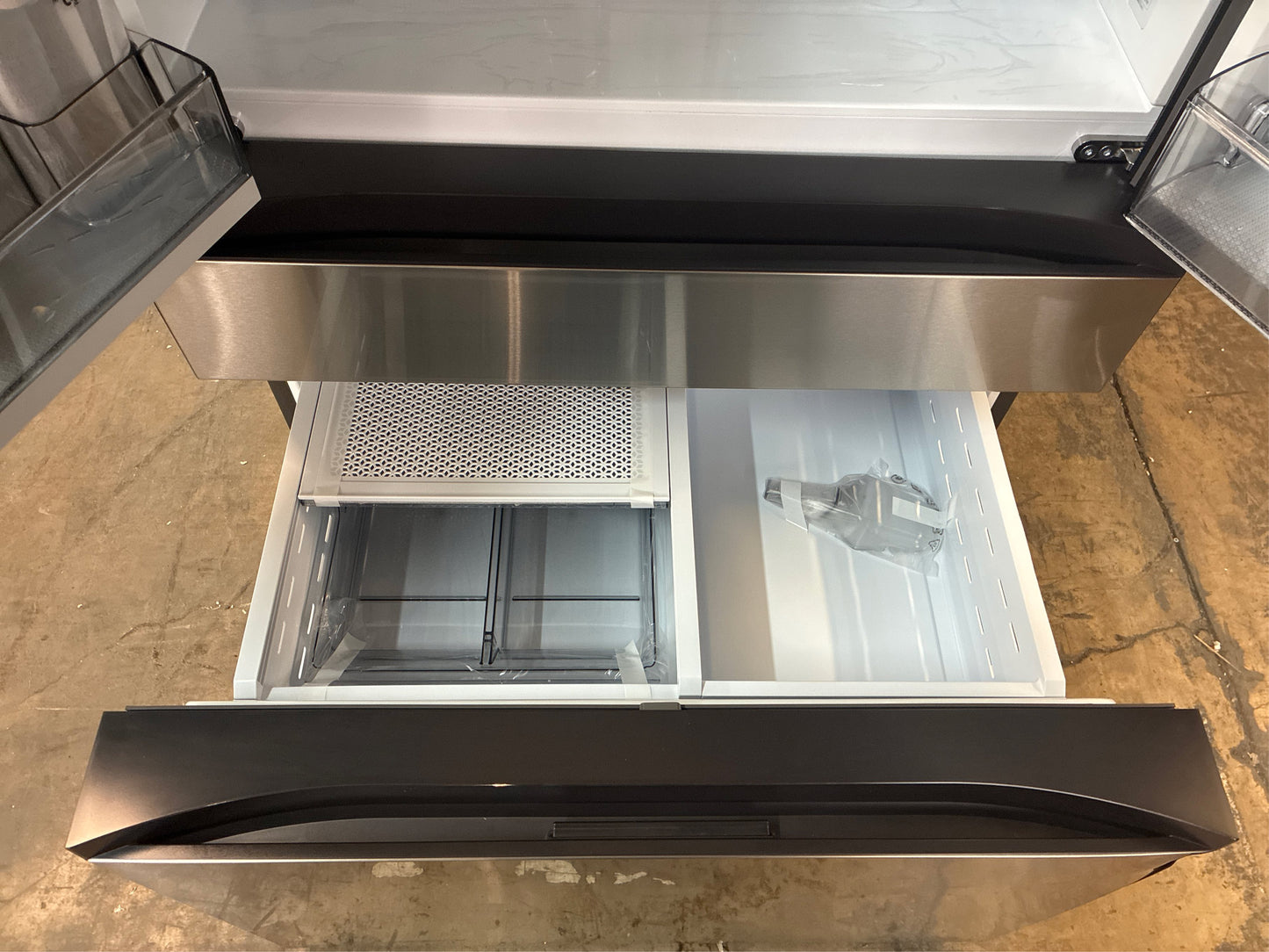 Samsung Bespoke 29 cu. ft., 4-Door Refrigerator