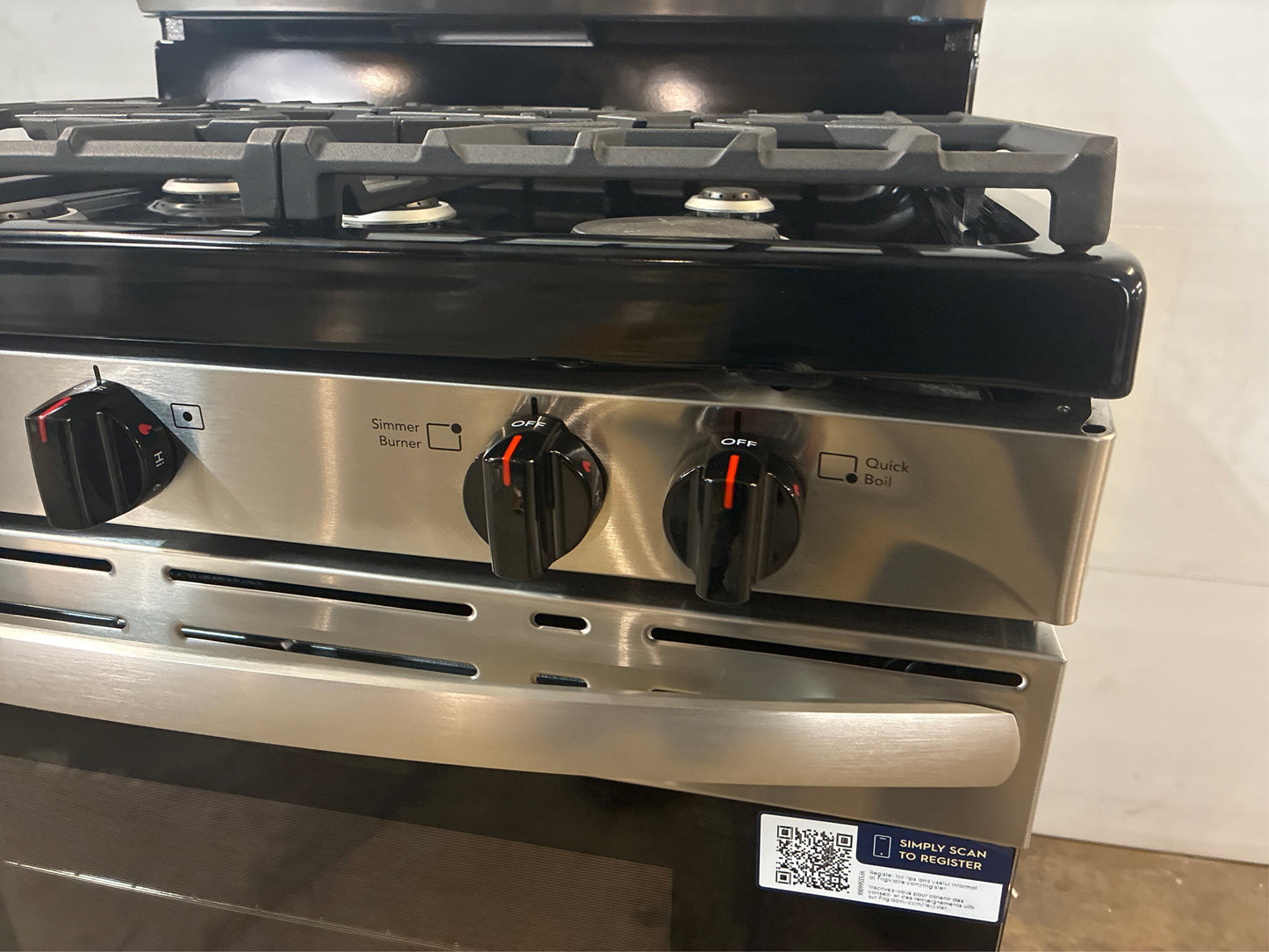 Frigidaire 30-in 5 Burner Gas Range