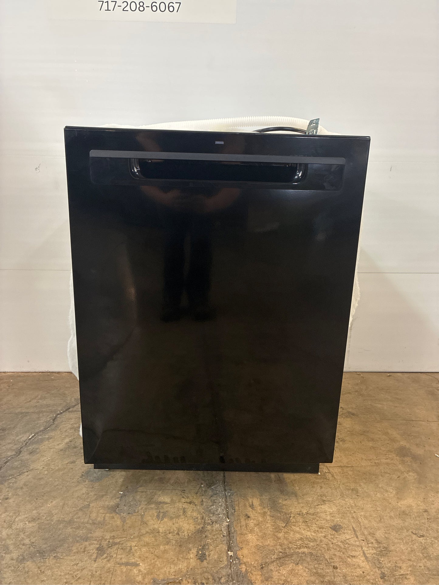 24 in Built-In Dishwasher, 3rd Rack, 50 dBA