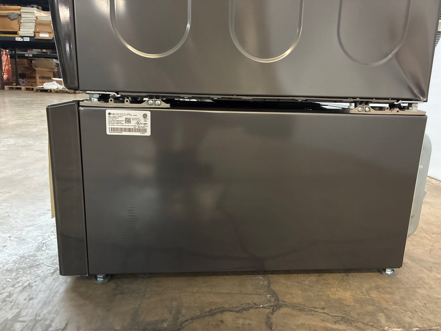 LG 27 in. Pedestal Front Load Washer Black Steel