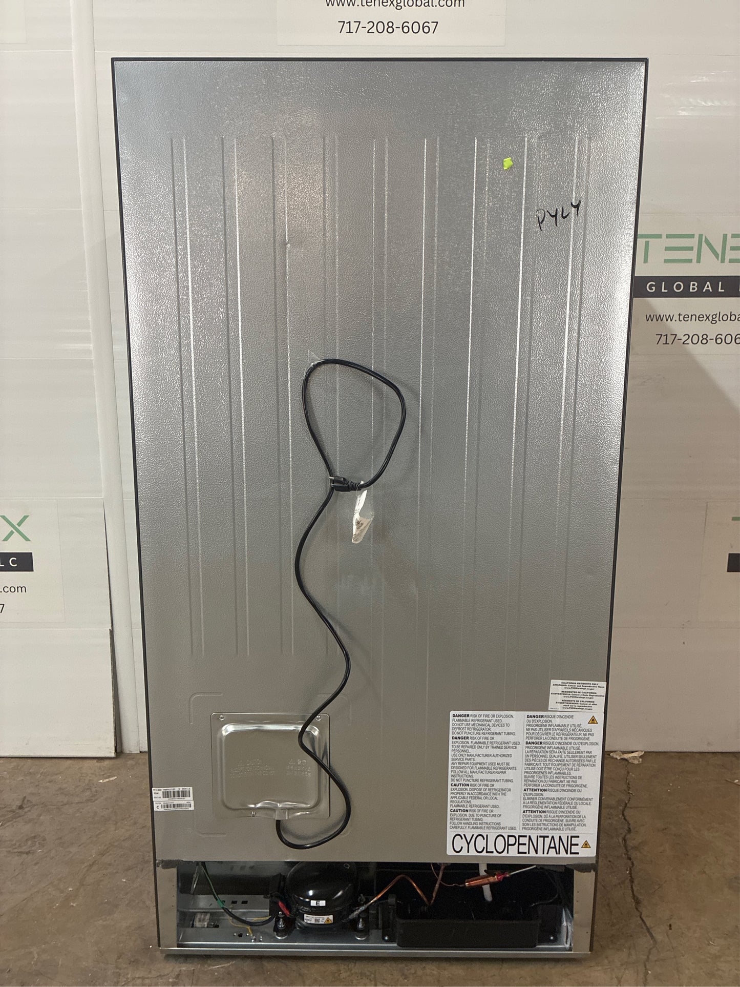 Frigidaire 21.4 cu. ft., Side-By-Side Refrigerator