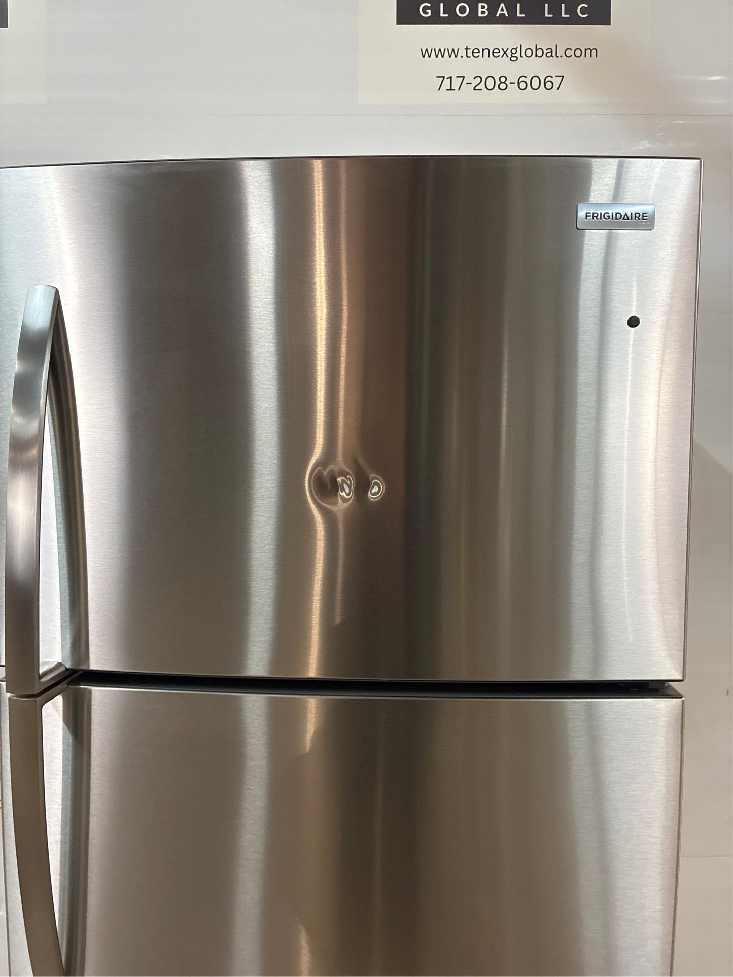 Frigidaire 30 in. 20 cu. ft. Top Freezer Refrigerator, Steel