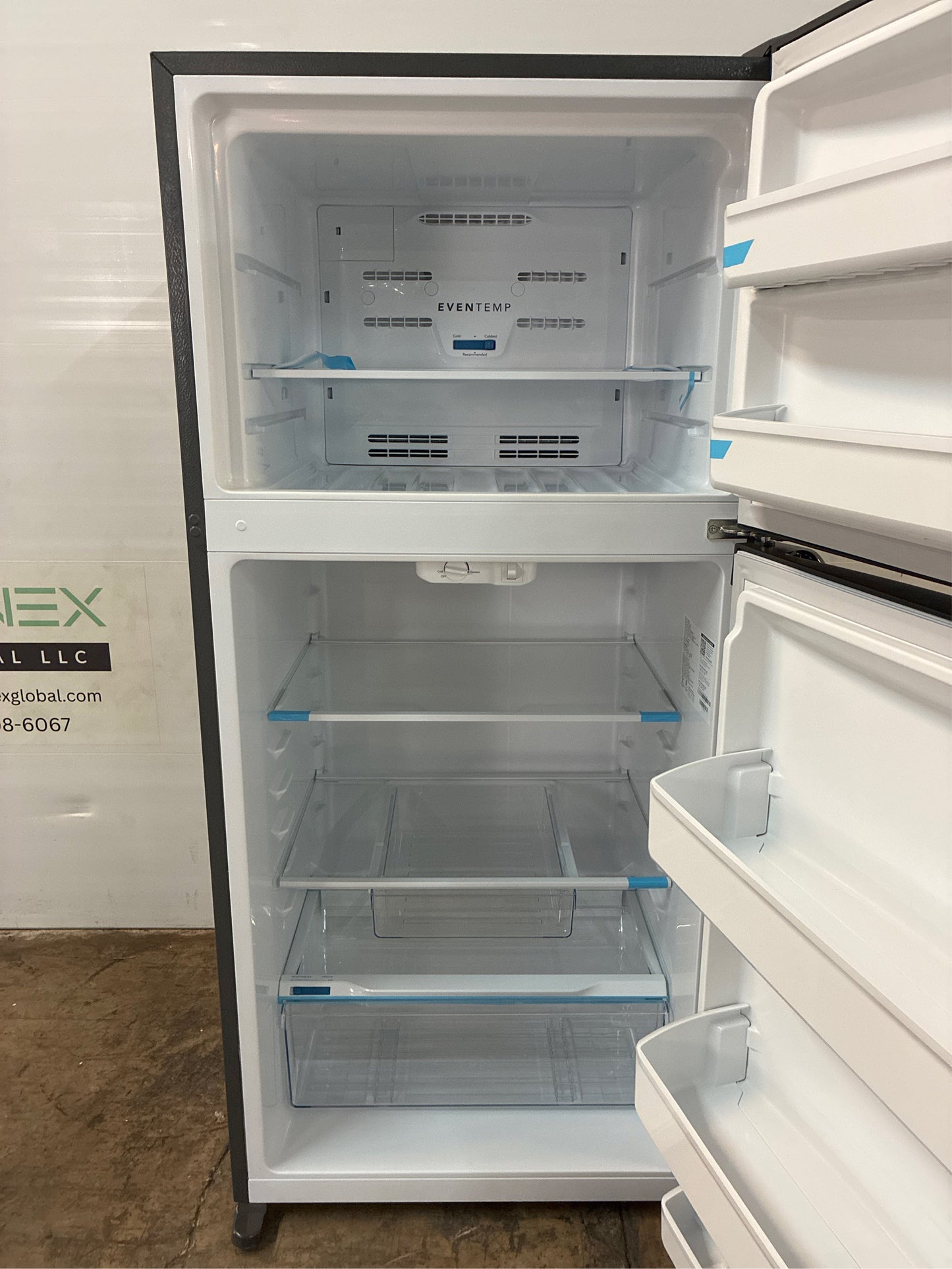 Frigidaire 13.9 cu. ft. Top Freezer Fridge, steel