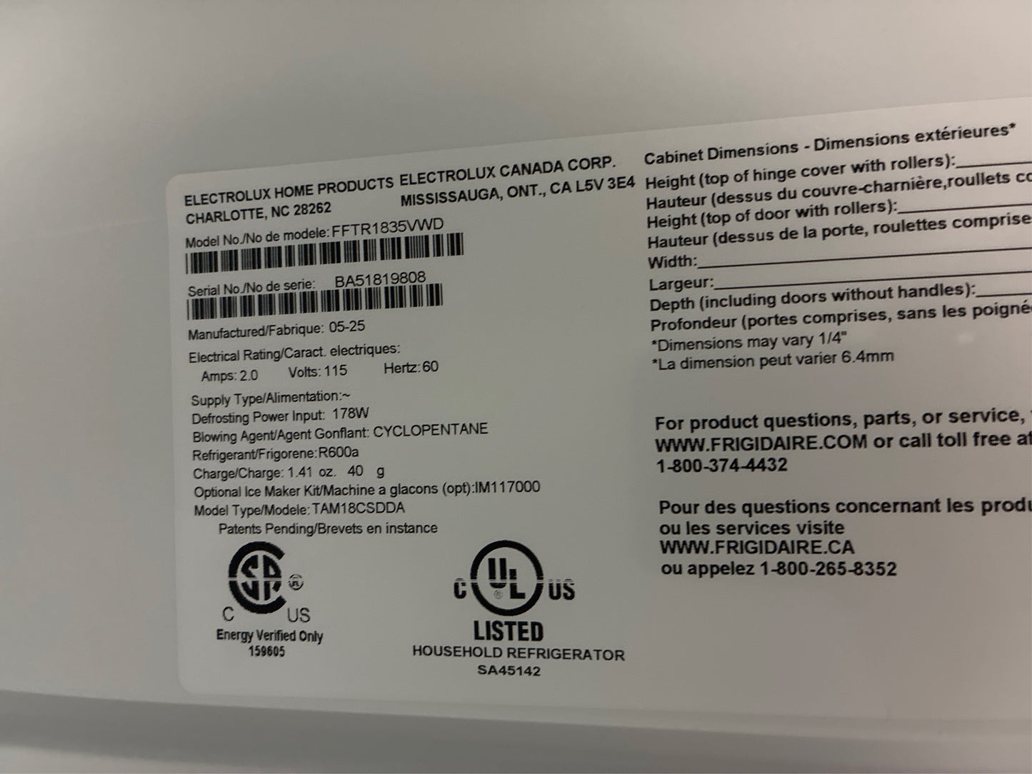 Frigidaire 30 in. 18.3 cu. ft. Refrigerator