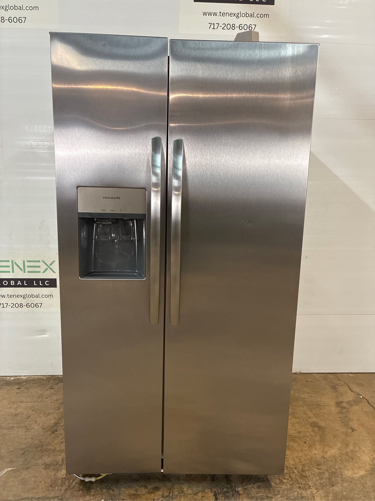 Frigidaire 36 25.6 cu. ft. Side by Side Fridge