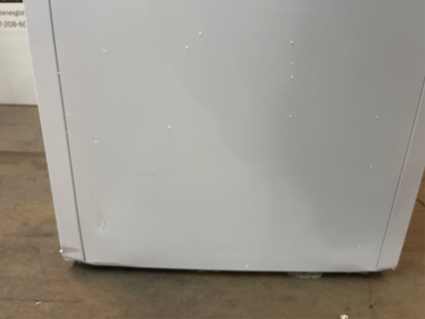 Frigidaire Manual Defrost Chest Freezer w LED Light