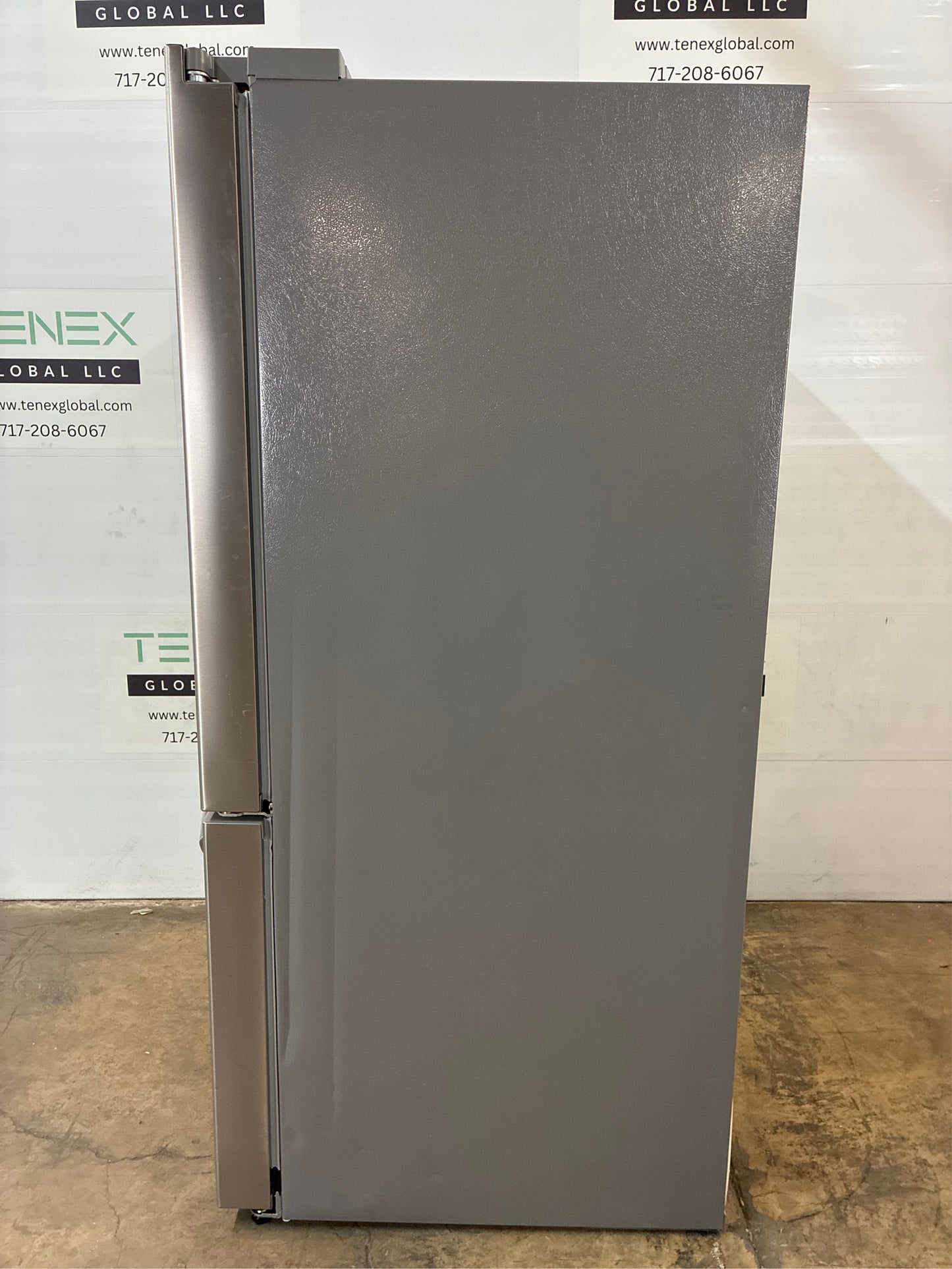 Frigidaire 27.8 cu. ft. - French Door Refrigerator