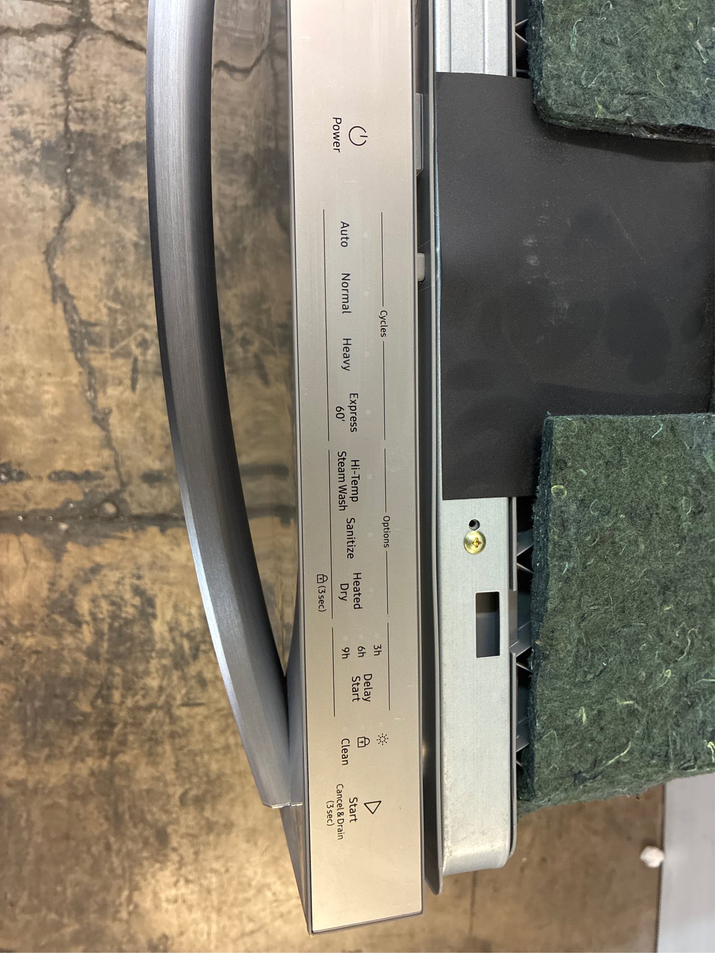 Samsung Fingerprint Resistant 51 dBA Dishwasher