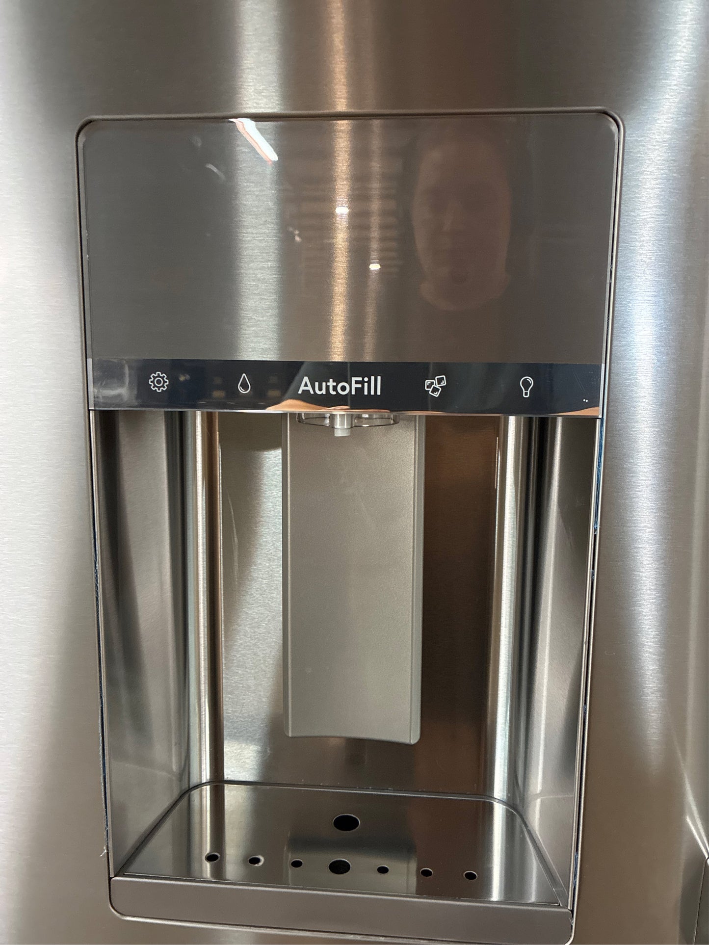 GE Profile 27.9-cu ft Smart French Door