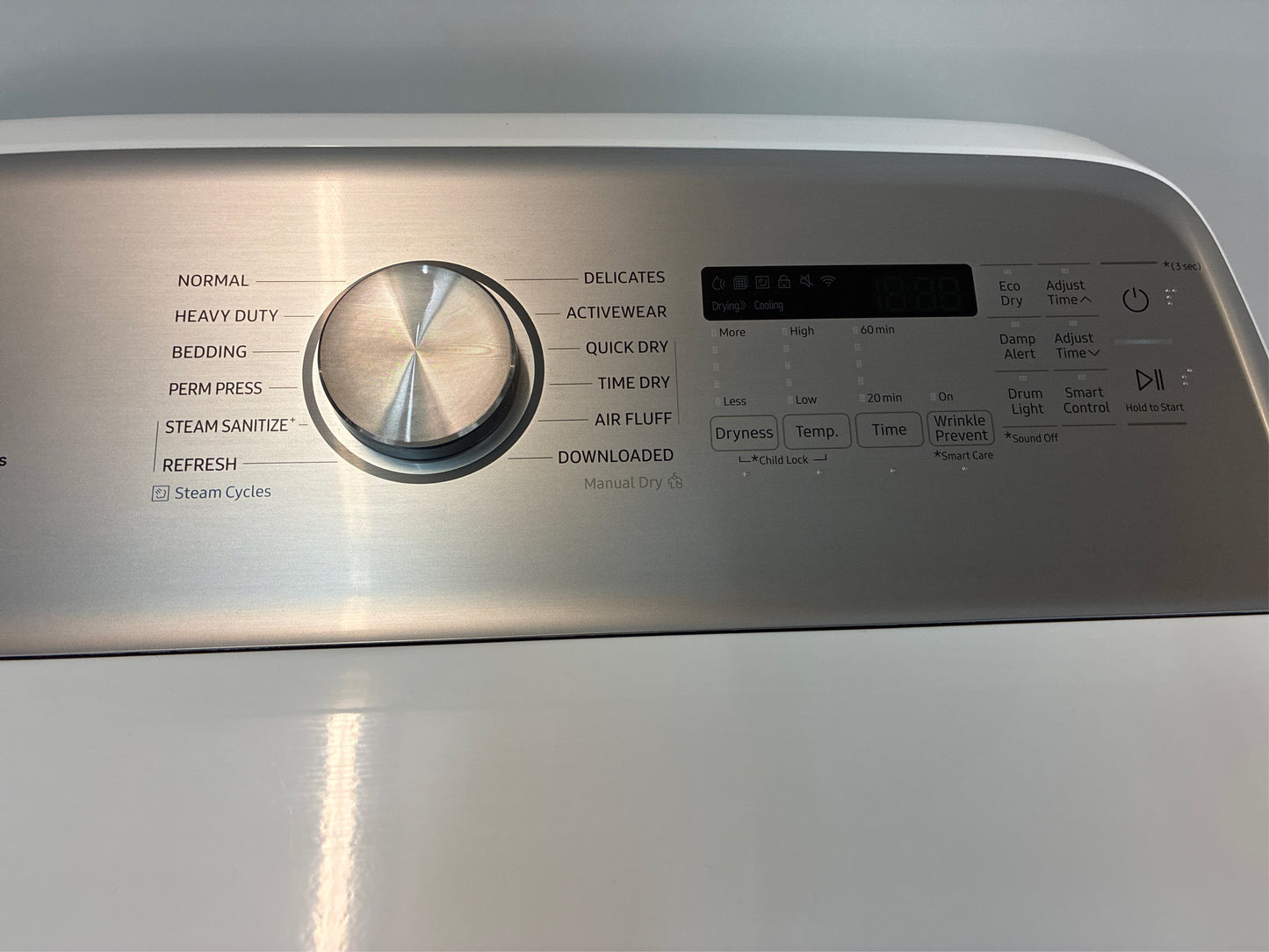 7.4 cu ft Smart Electric Dryer w/ Steam Sanitize