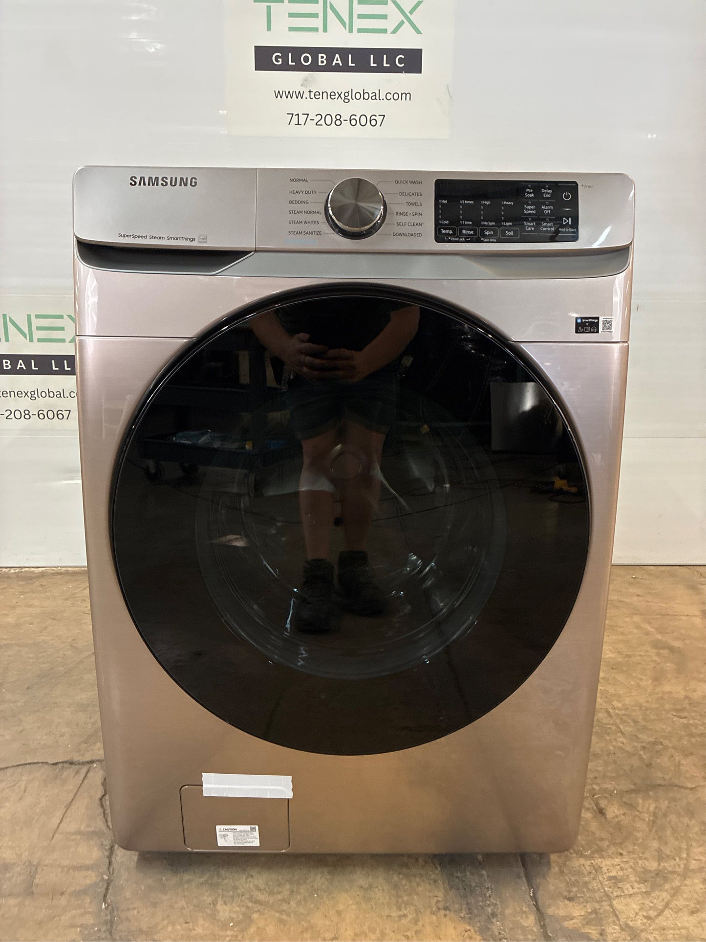 Samsung 4.5 cu. ft. Front Load Washer in Platinum