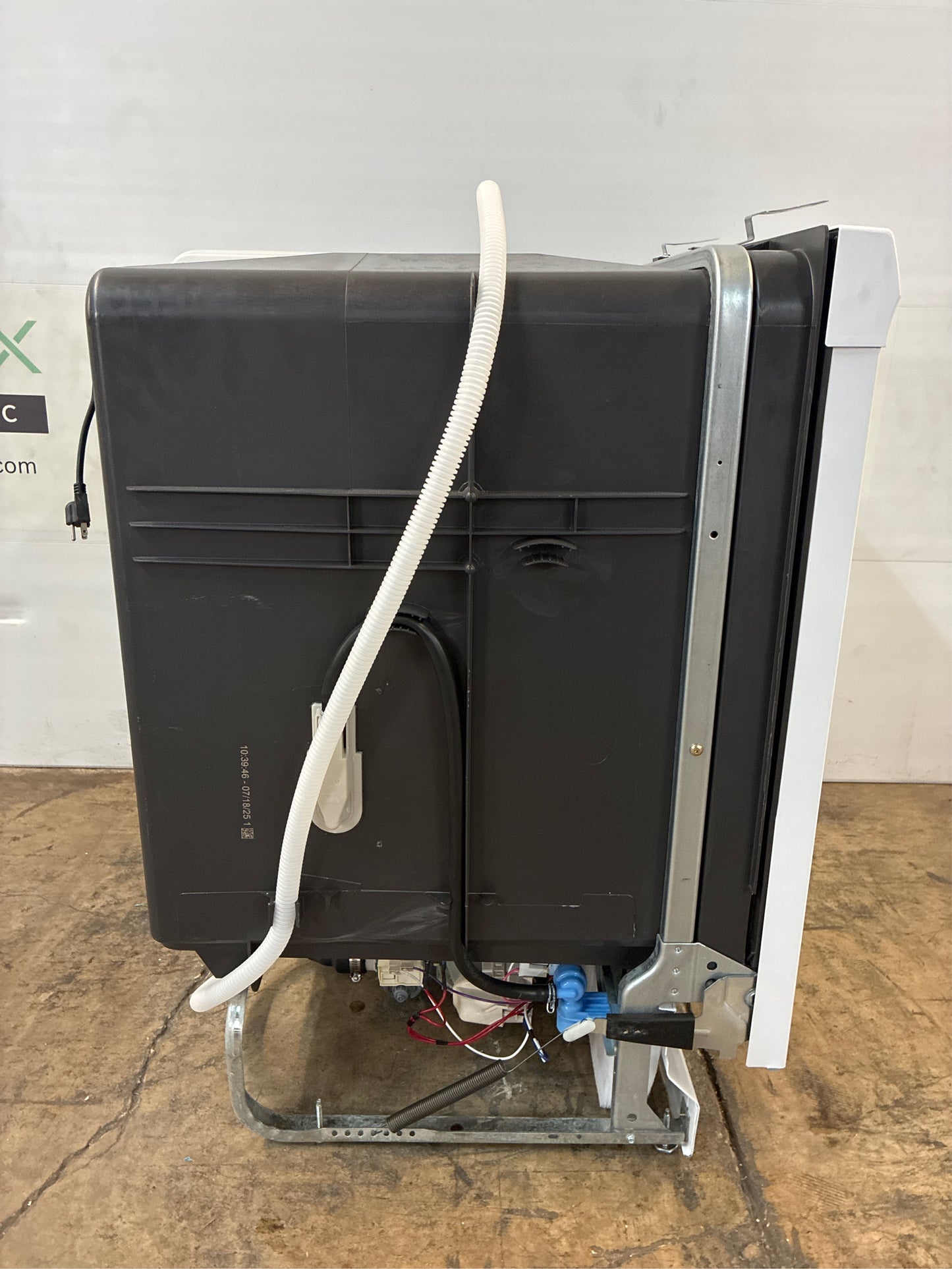 Frigidaire 24 in Built-In Dishwasher with 4-Cycles