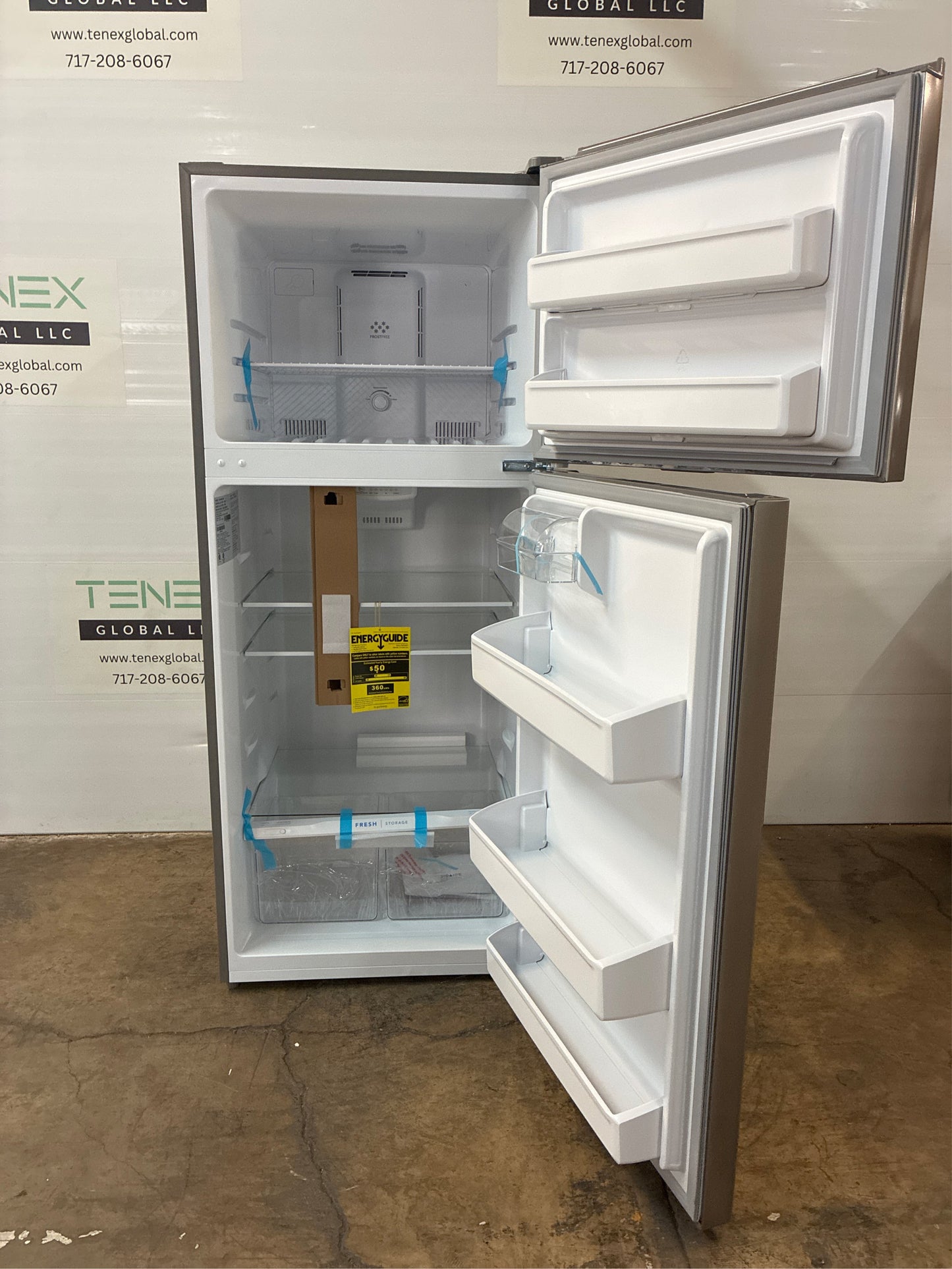 17.6 cu. ft. Top Freezer Refrigerator