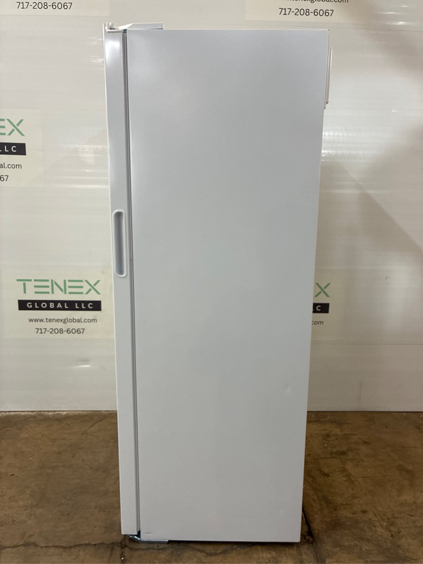 27.8 in. 13 cu. ft. Upright Freezer