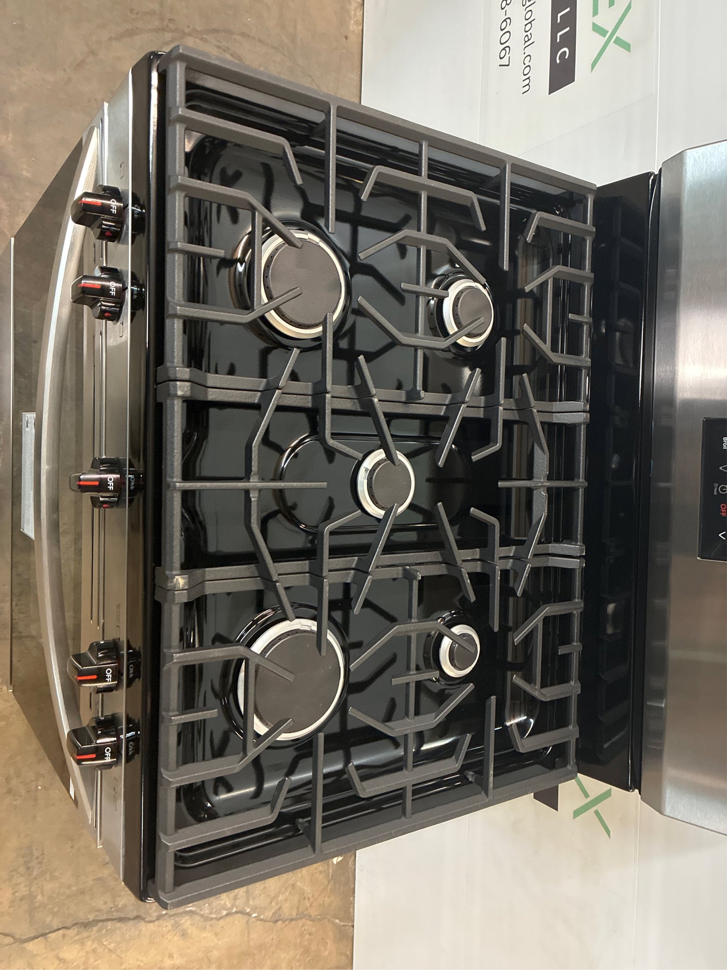 Frigidaire 30 in, 5-Burner Gas Range, Stainless Steel