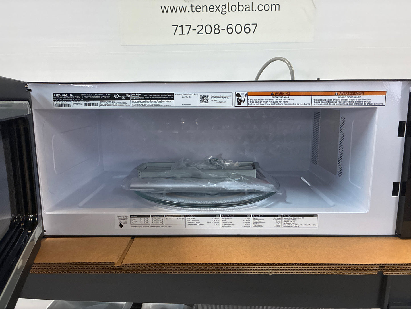 Frigidaire Gallery 30 in. 1.2 cu. ft. Microwave Steel