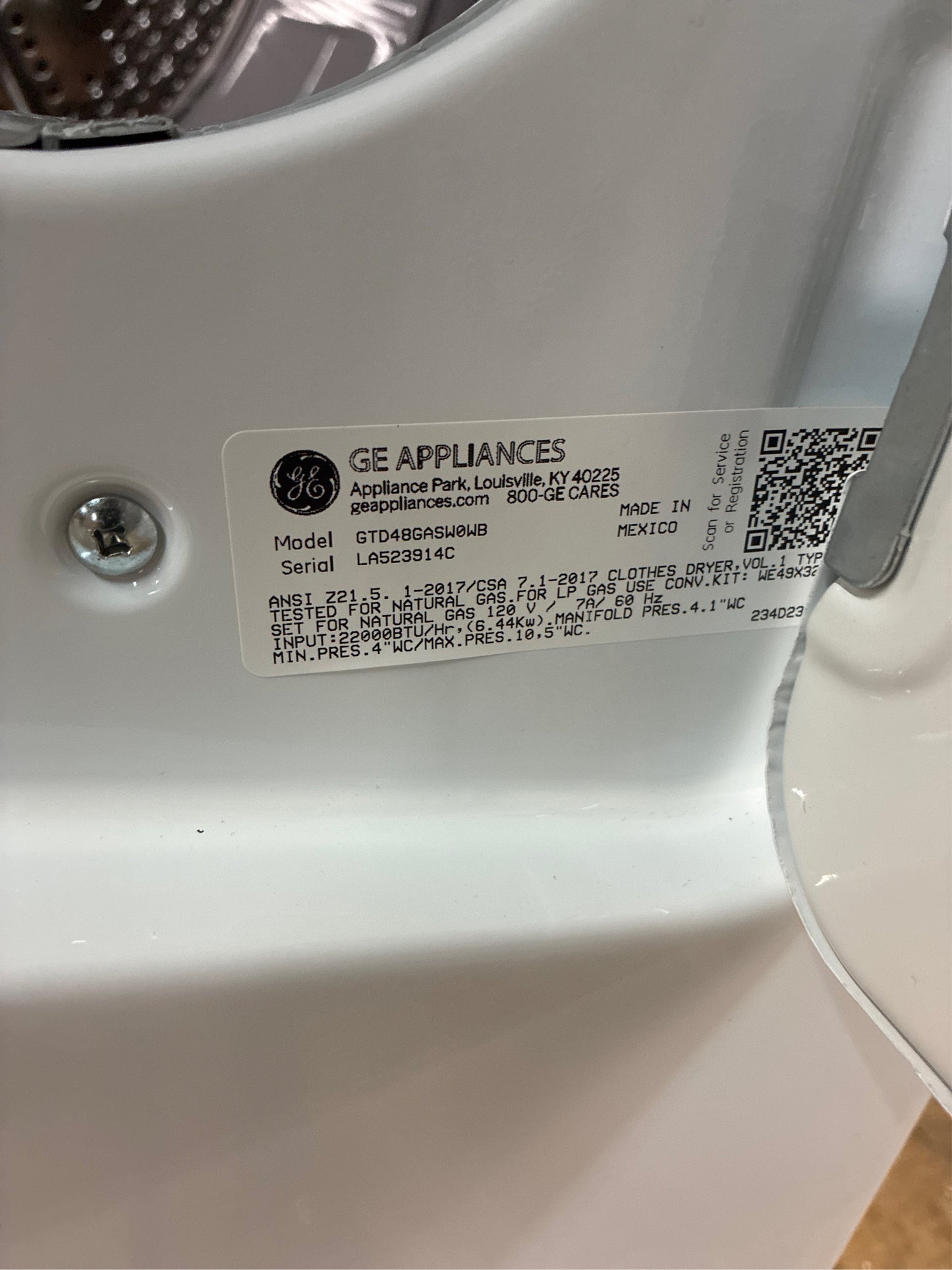 GE 7.2 cu. ft. Vented Gas Dryer, Auto Dry