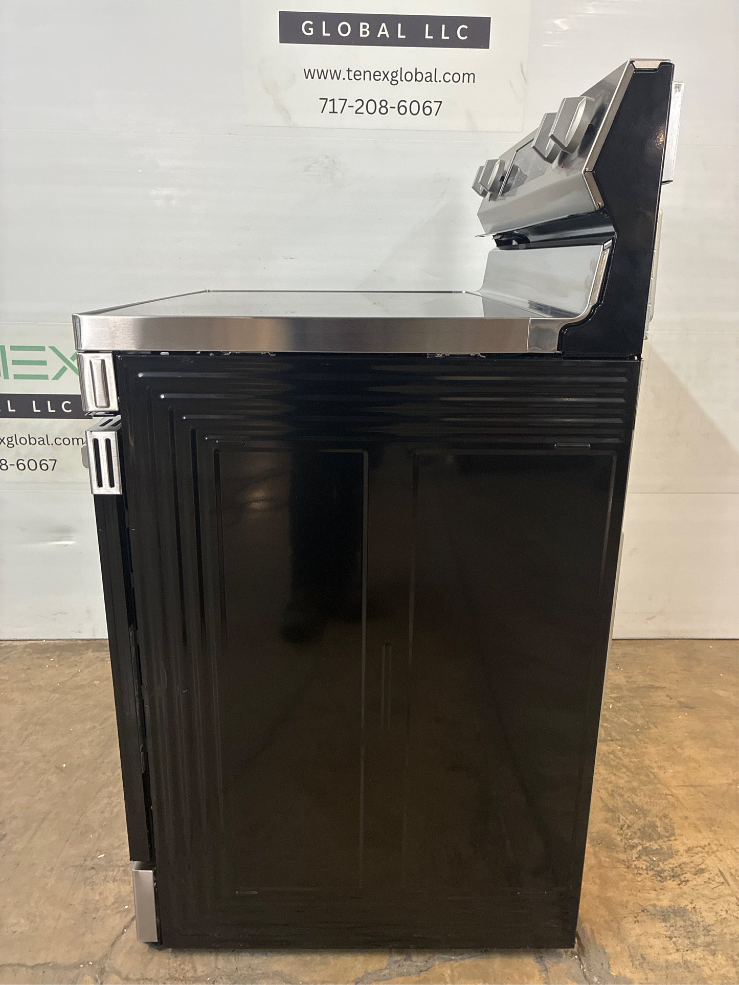 Samsung 6.3 cu.ft. 5 Burner Electric Range