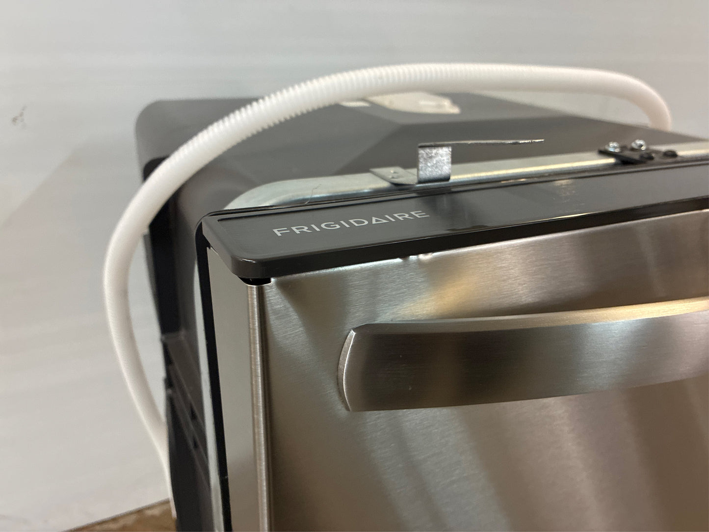 Frigidaire 24" Tall Tub Dishwasher