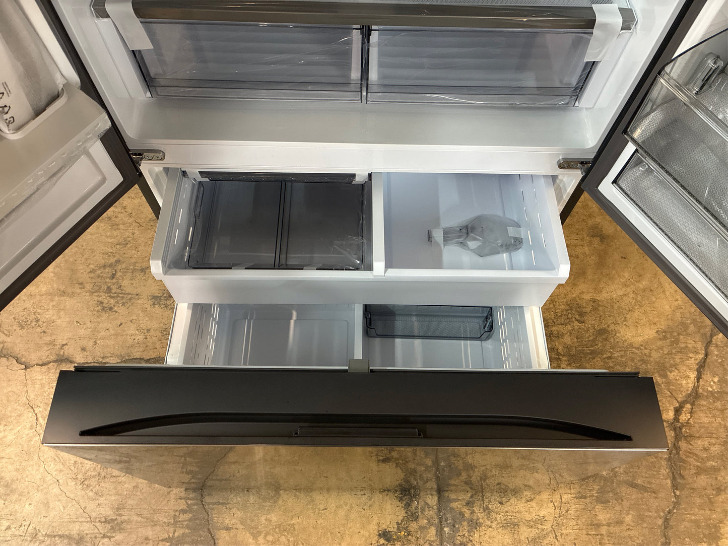 Samsung Bespoke 24 cu. ft. 3-Door French Door Refrigerator