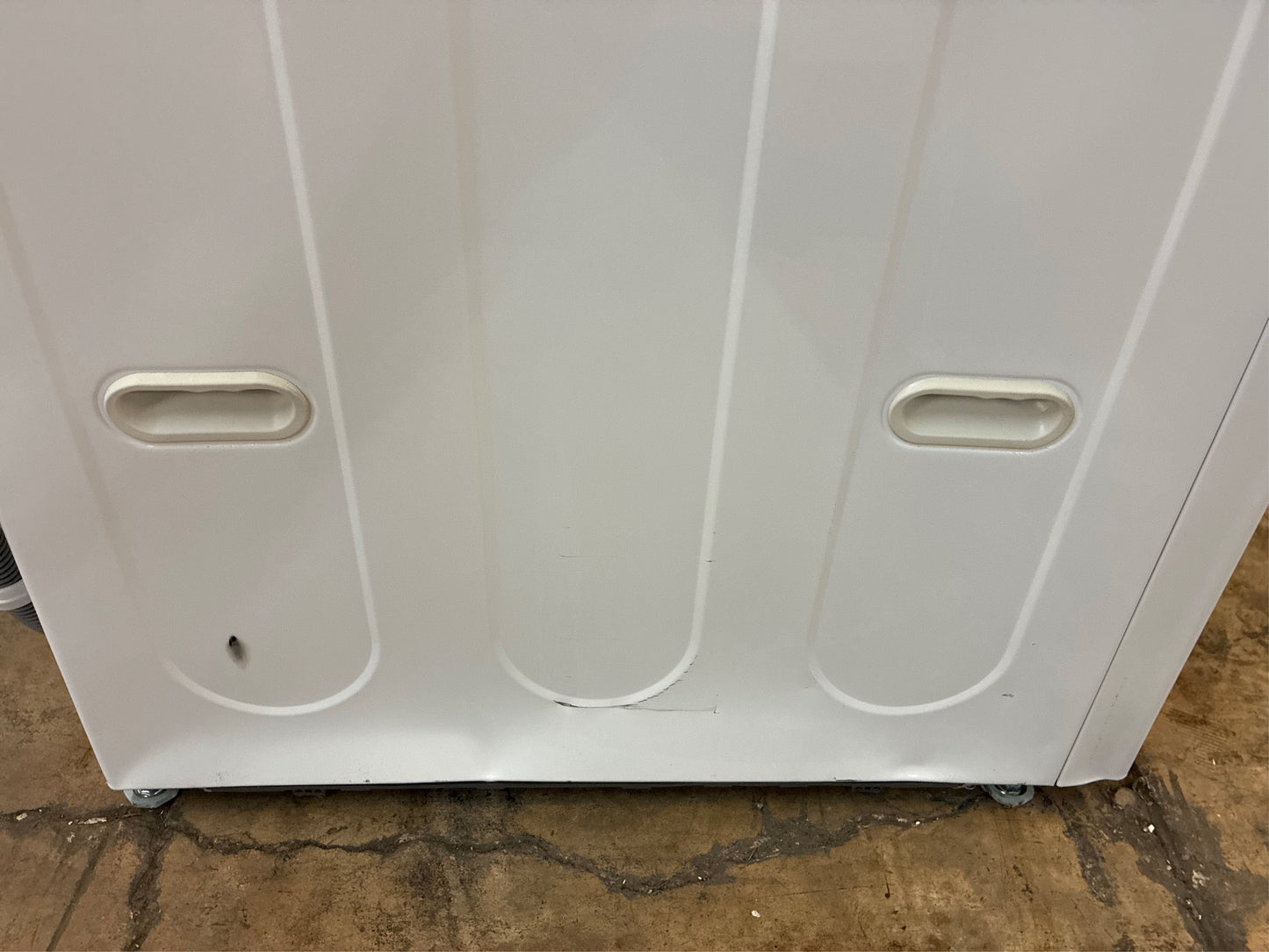 LG 5.0 cu. ft. Smart Front Load Washer, White