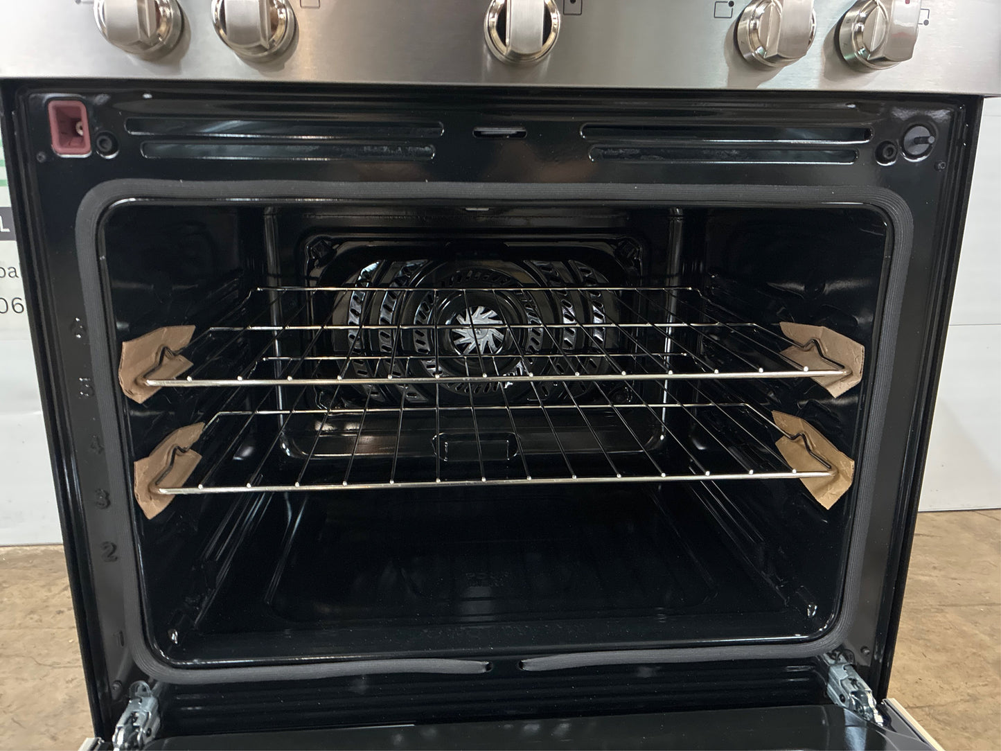 Frigidaire Gallery 30" Electric Range with Convection & Air Fry