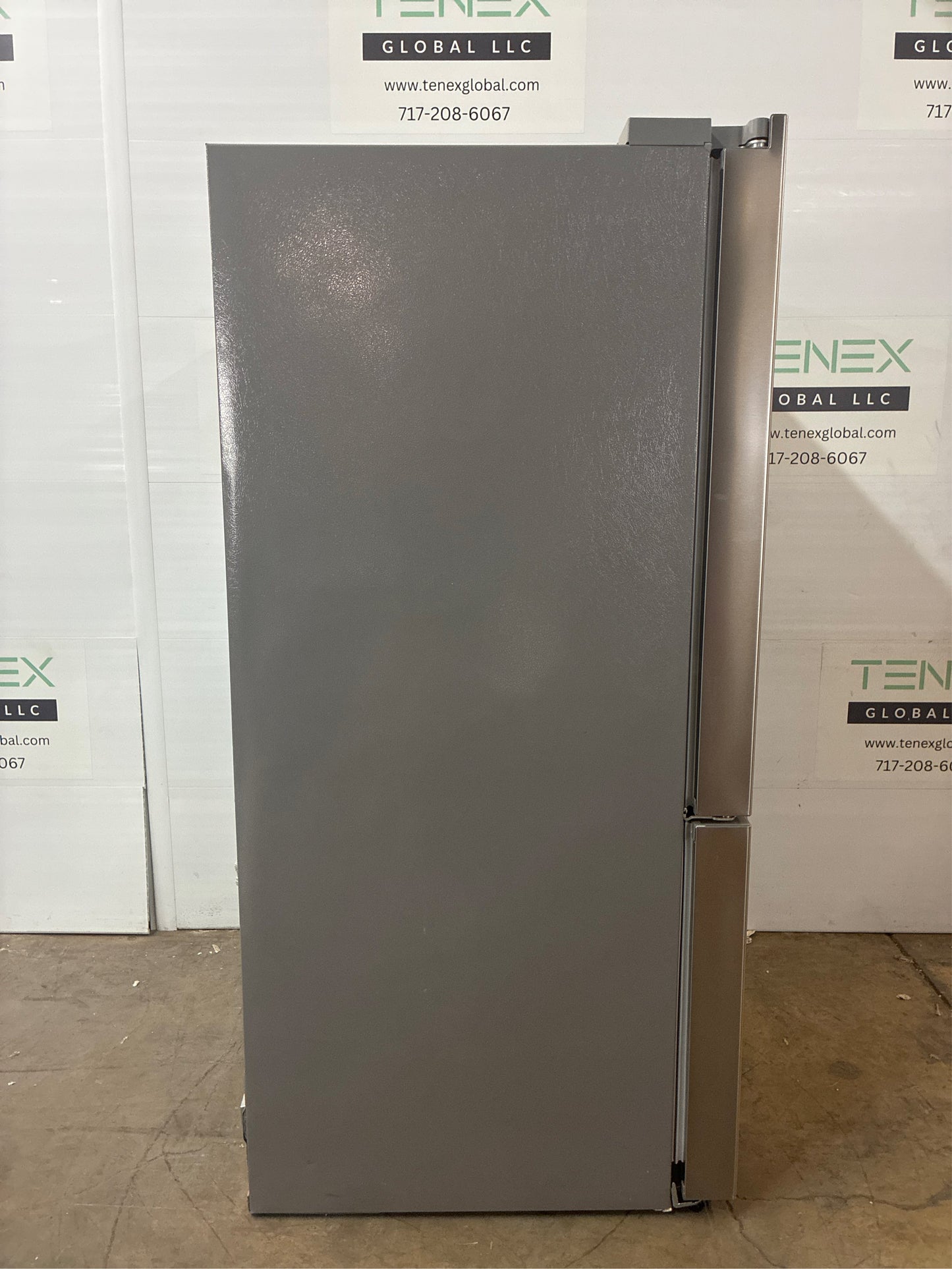 Frigidaire 36" French Door Refrigerator —28.8 cu ft