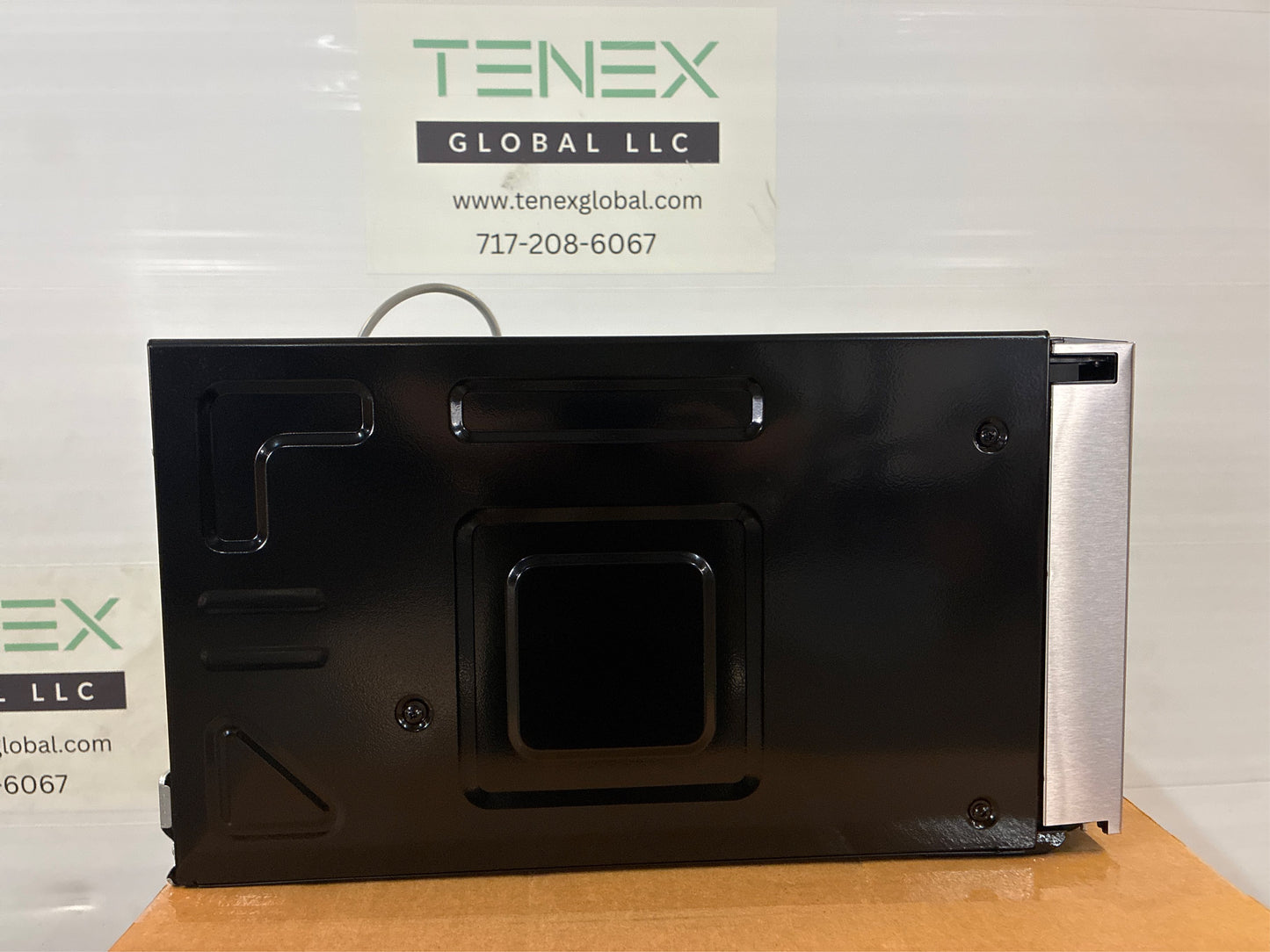 Frigidaire Gallery 30 in. 1.2 cu. ft. Microwave Steel