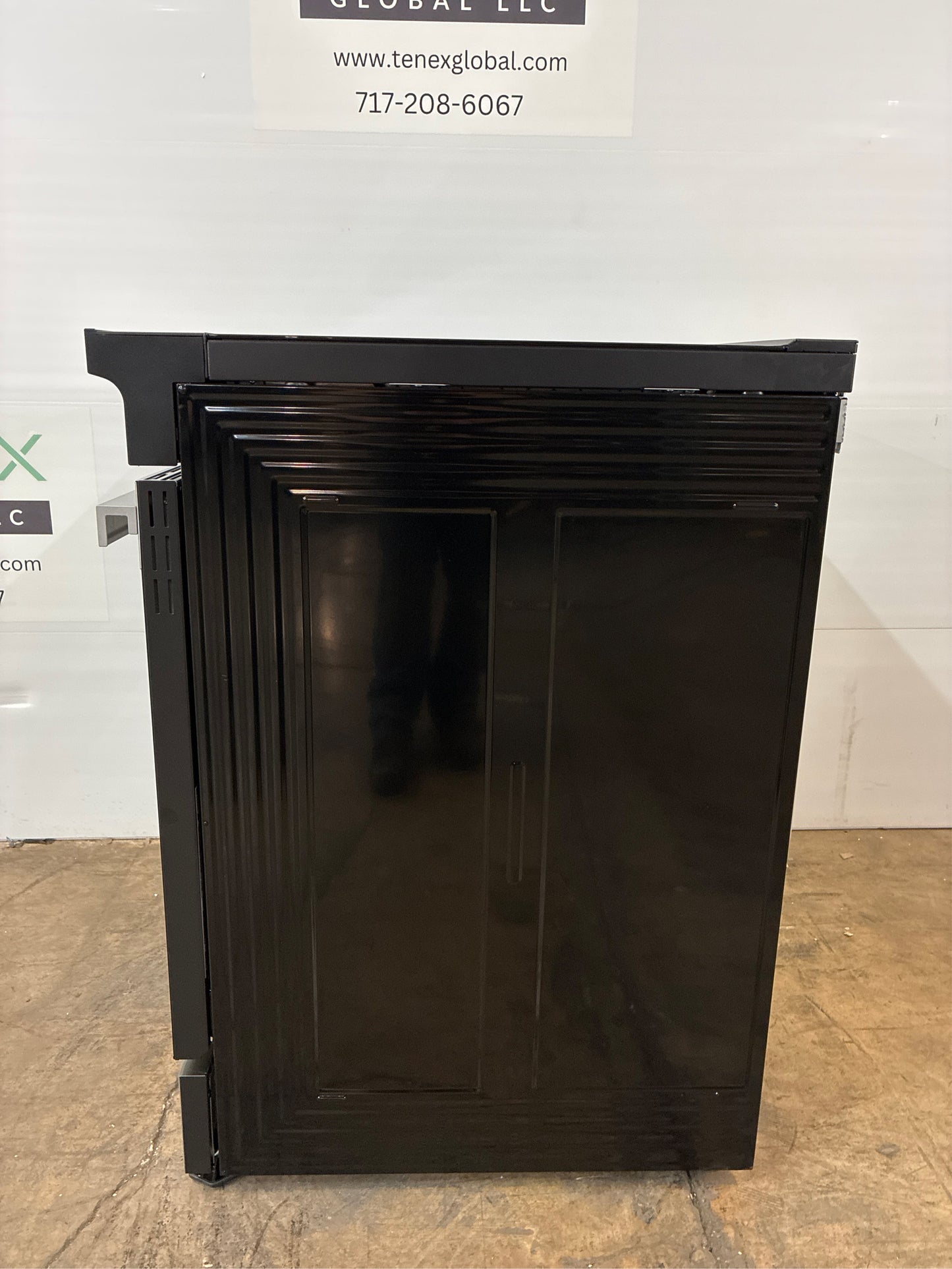 Bespoke 30 in. 6.3 cu.ft. 4 Burner Element Smart Slide-In Induction Range w/ Anti-Scratch Glass in Stainless Steel