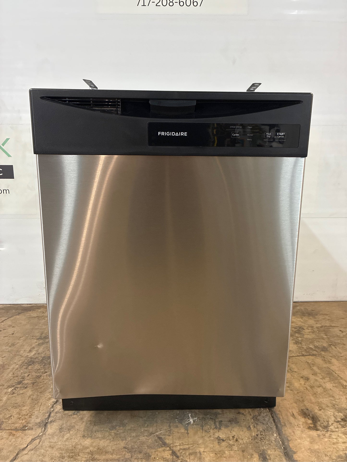 Frigidaire 24 in. Stainless Steel Smart Dishwasher