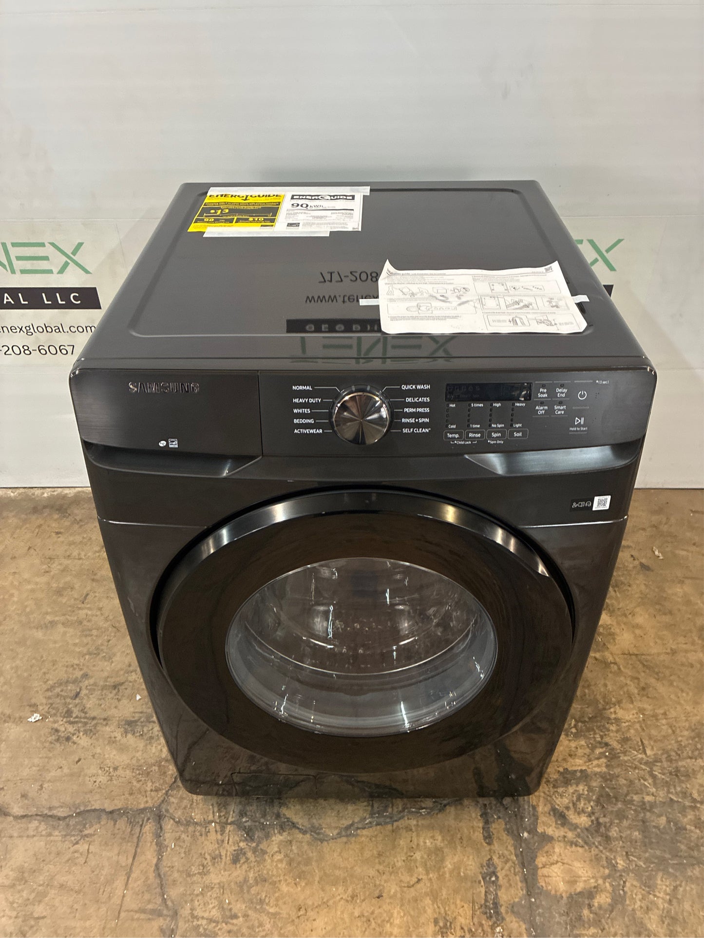 Samsung 4.5 cu. ft. Front-Load Washer, Brushed Black
