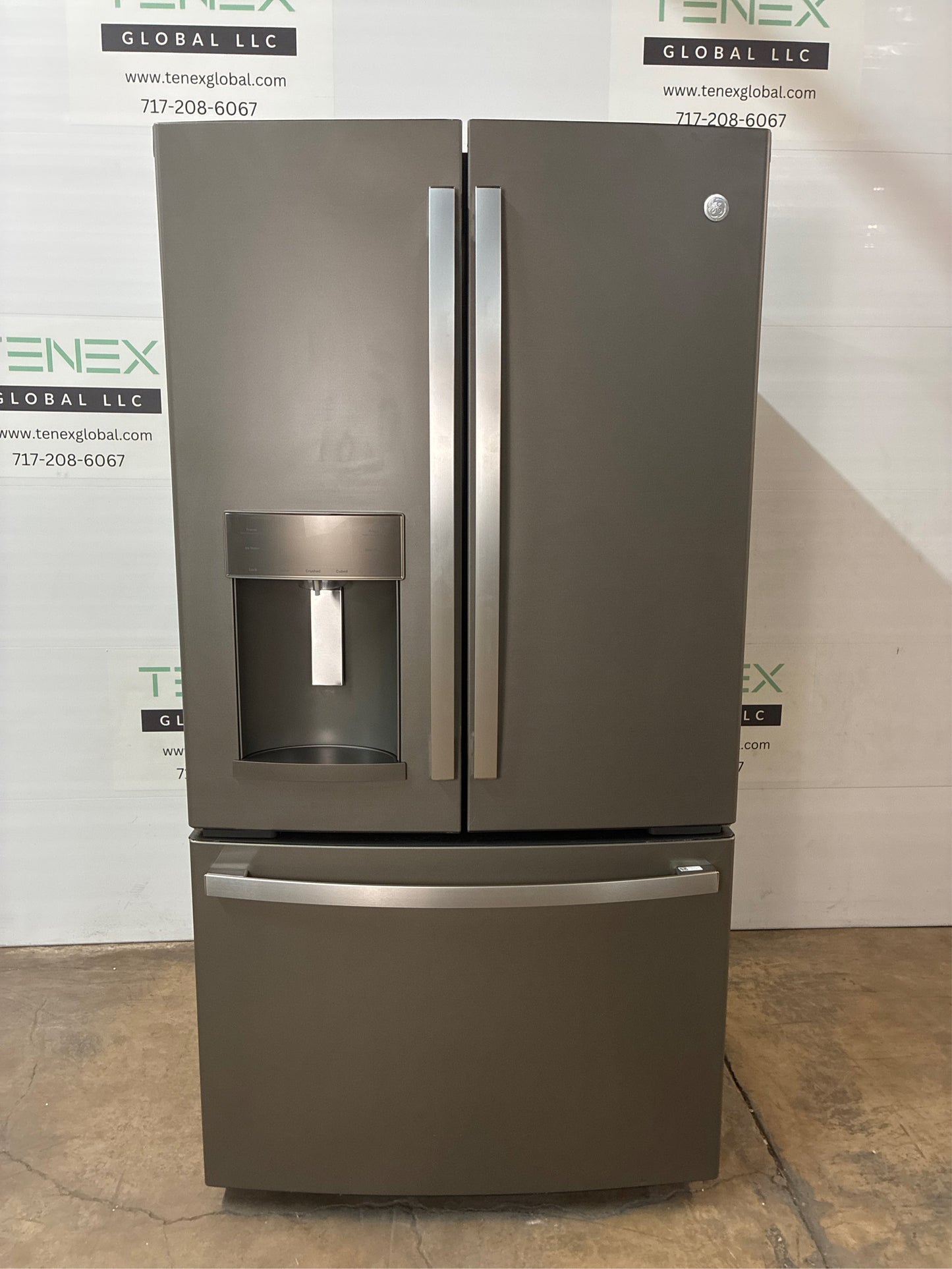 GE 27.8-cu ft French Door Refrigerator