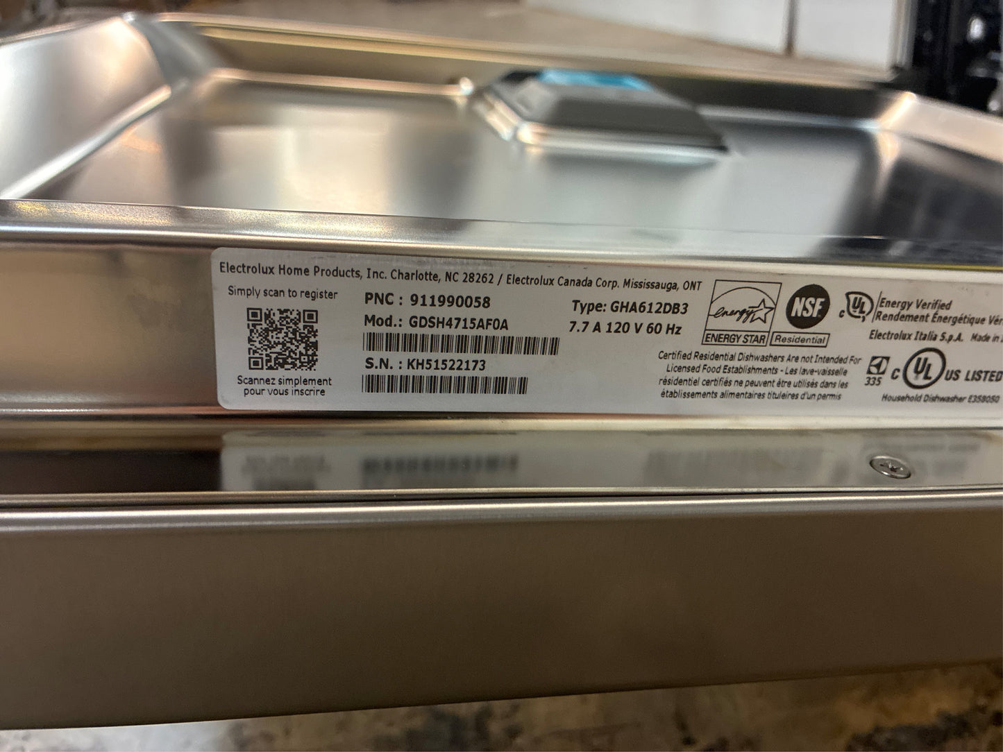 Frigidaire Gallery 24 in Top Control Tall Tub Dishwasher