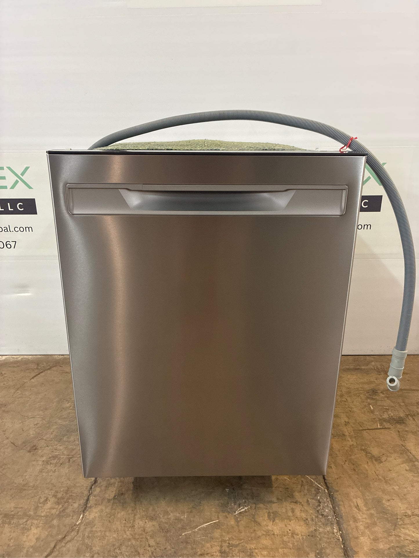 24 in Top Control Built-In Dishwasher