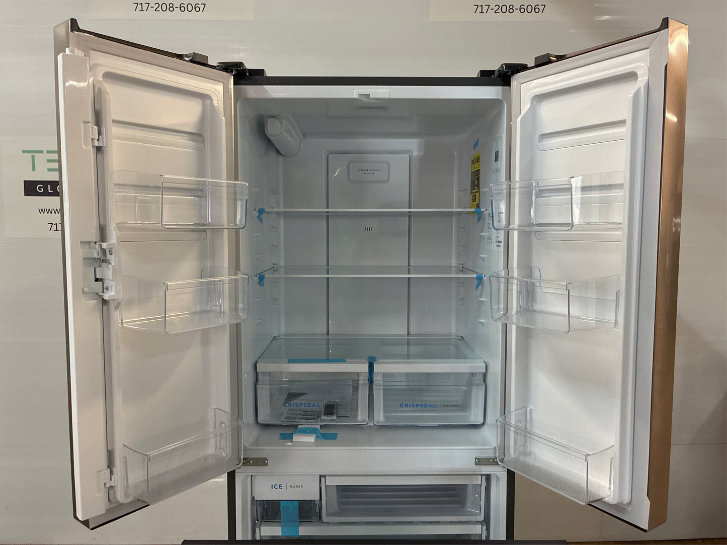 Frigidaire 31.5" 17.6 cu ft Refrigerator