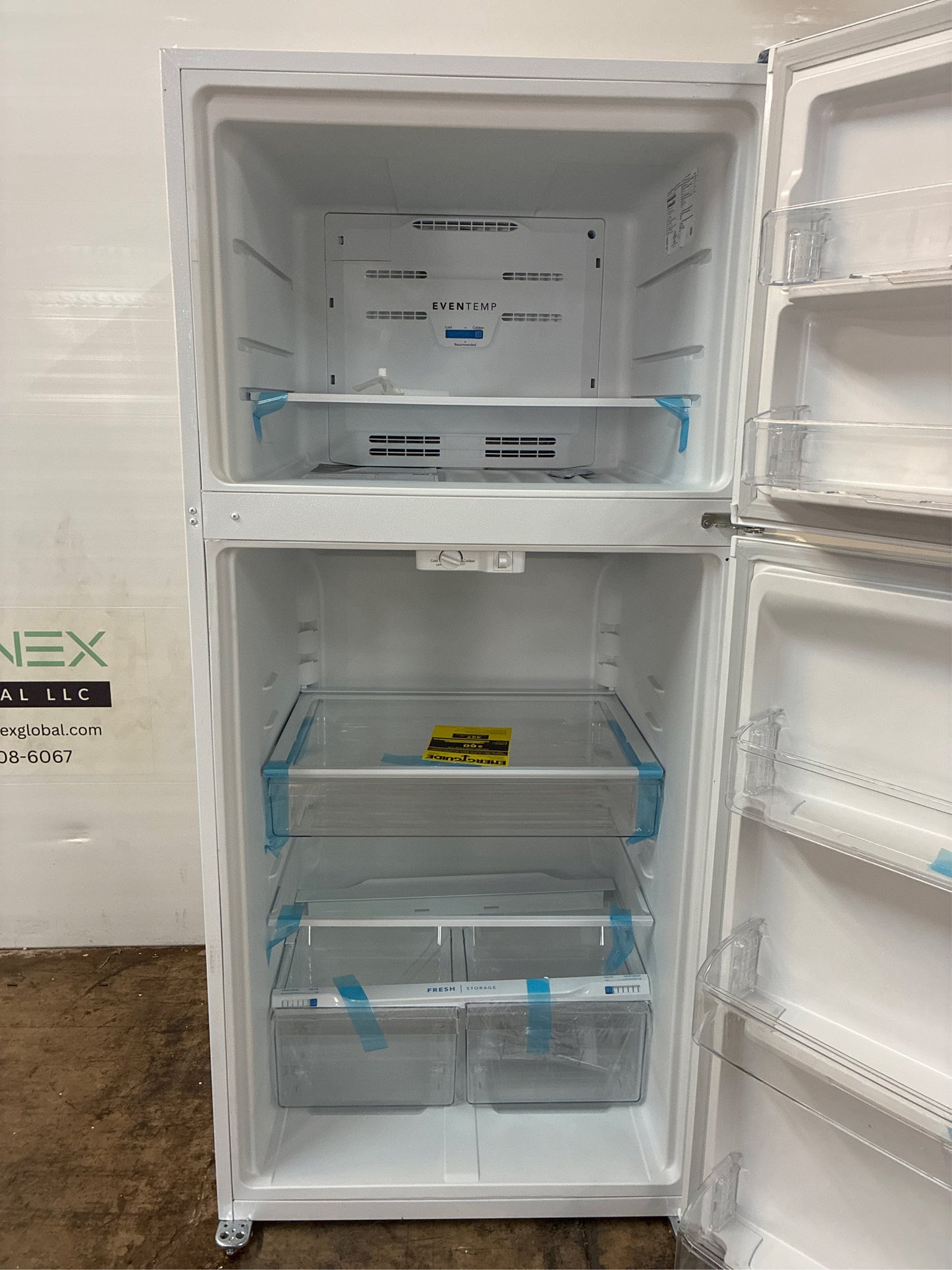 Frigidaire 29.6 in. 20 cu. ft. Top Freezer Fridge, White