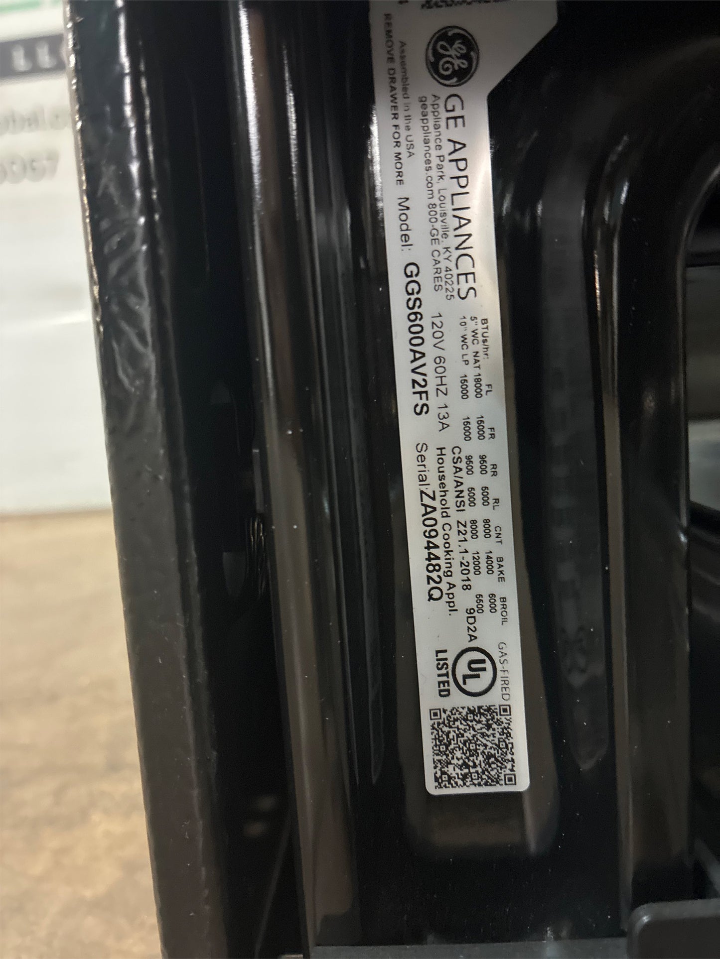 GE 30 in. 5-Burner Gas Convection Range