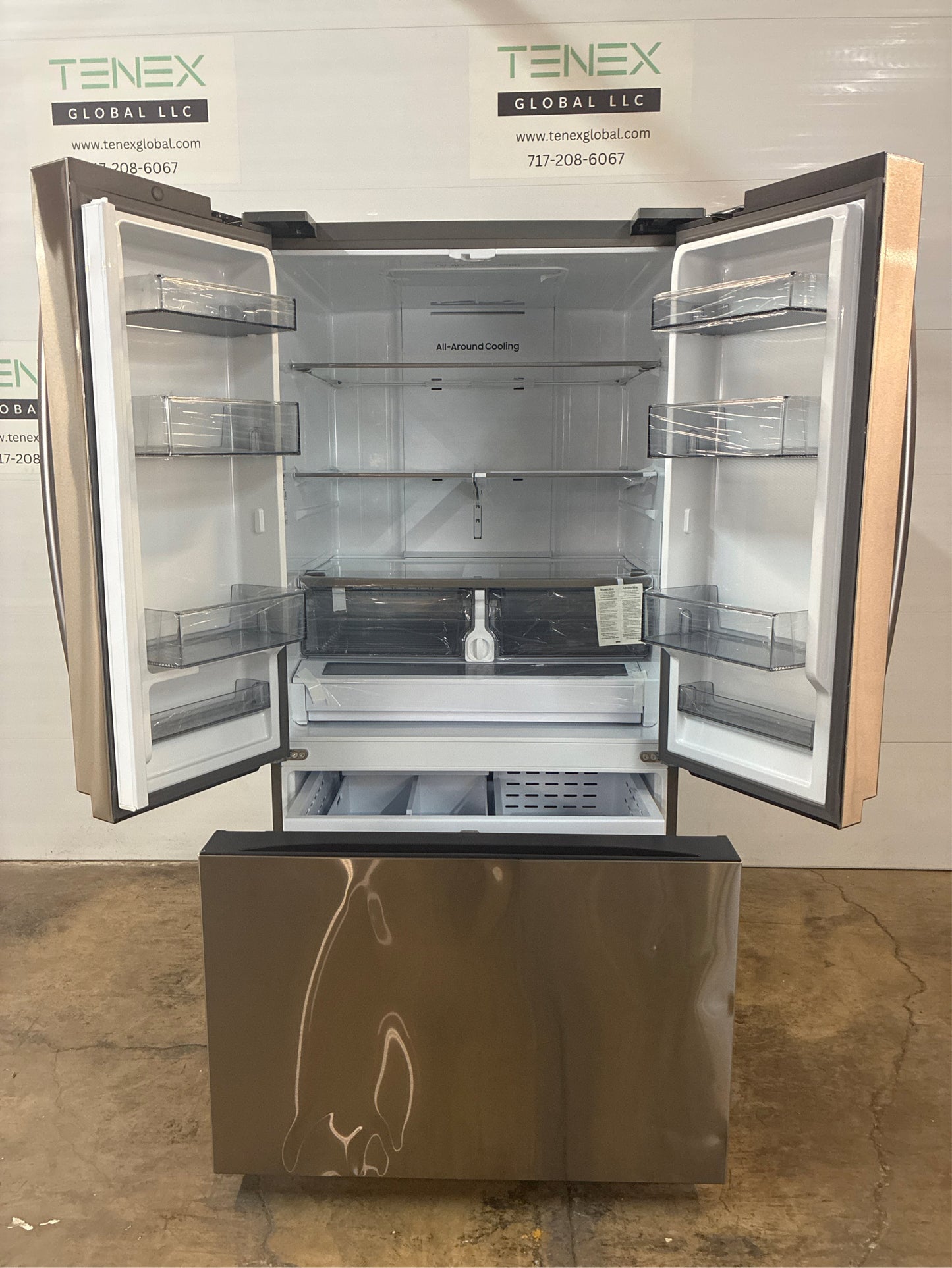 Samsung 32 cu. ft. French Door Refrigerator with Ice Maker