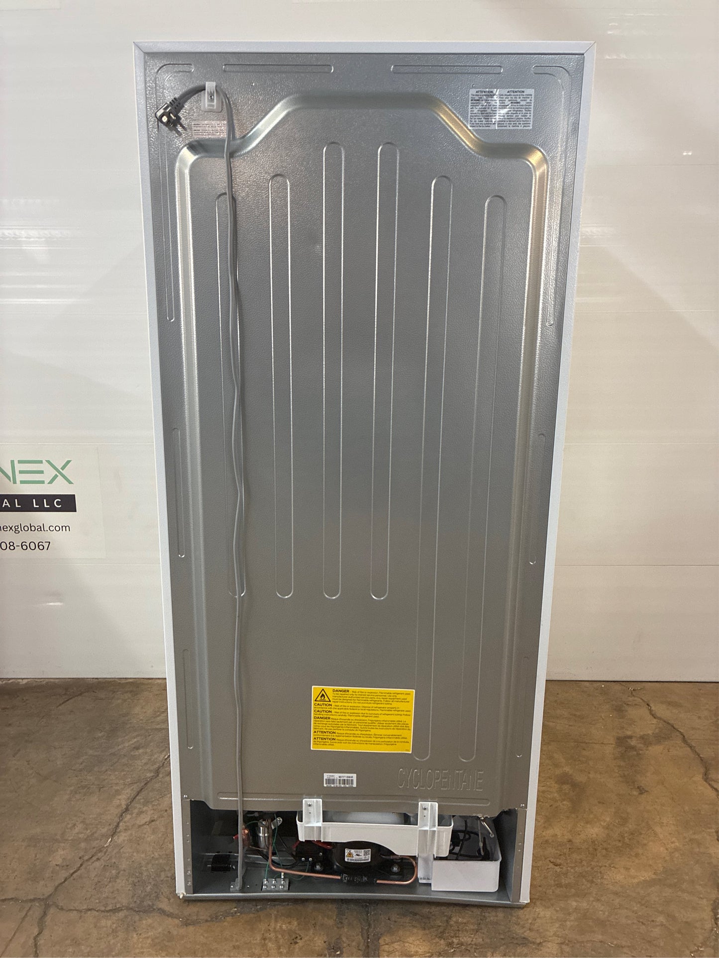 18 cu. ft. Top Freezer Refrigerator White