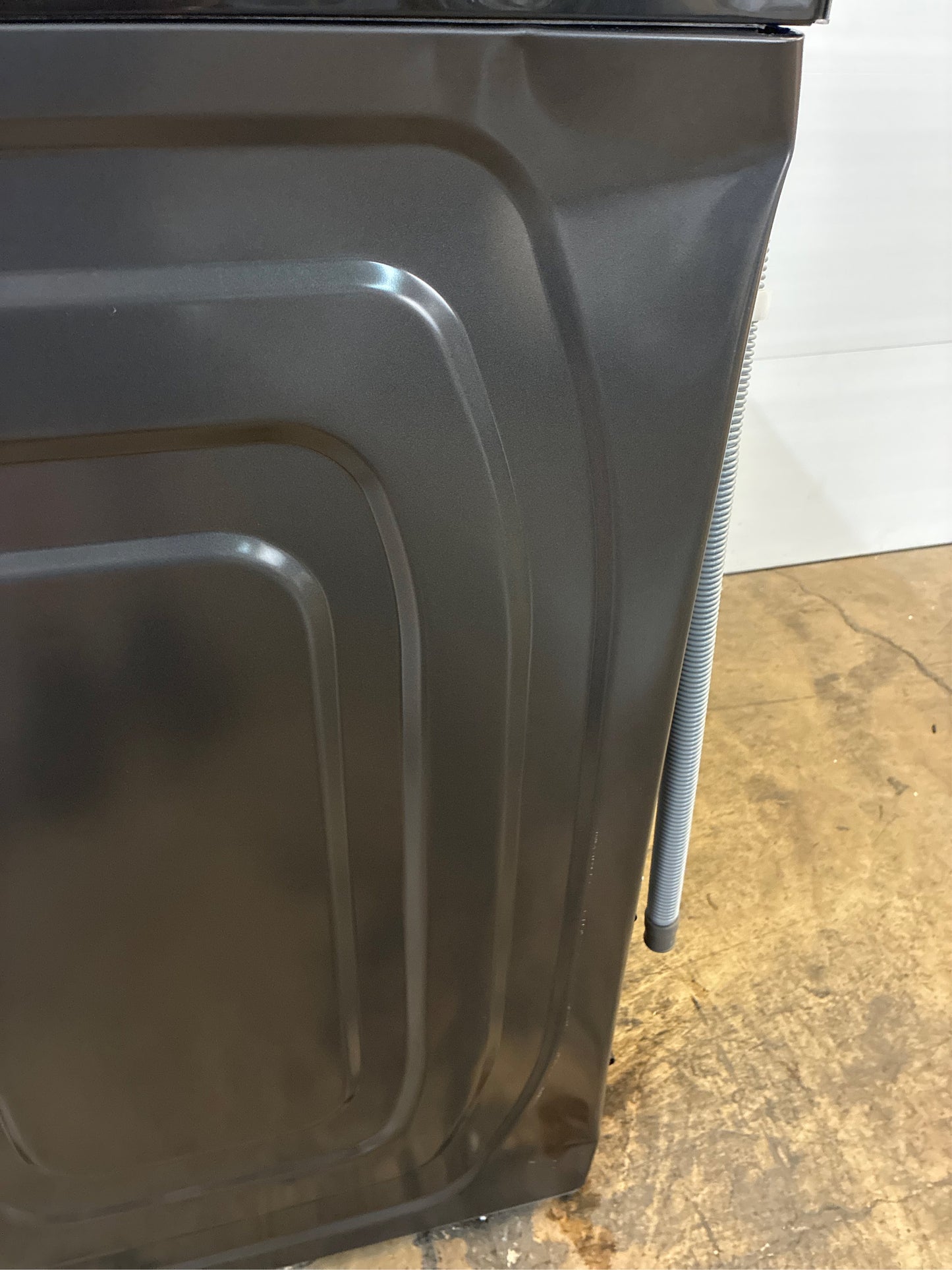 Samsung 4.5 cu. ft. Front Load Washer, Brushed Black