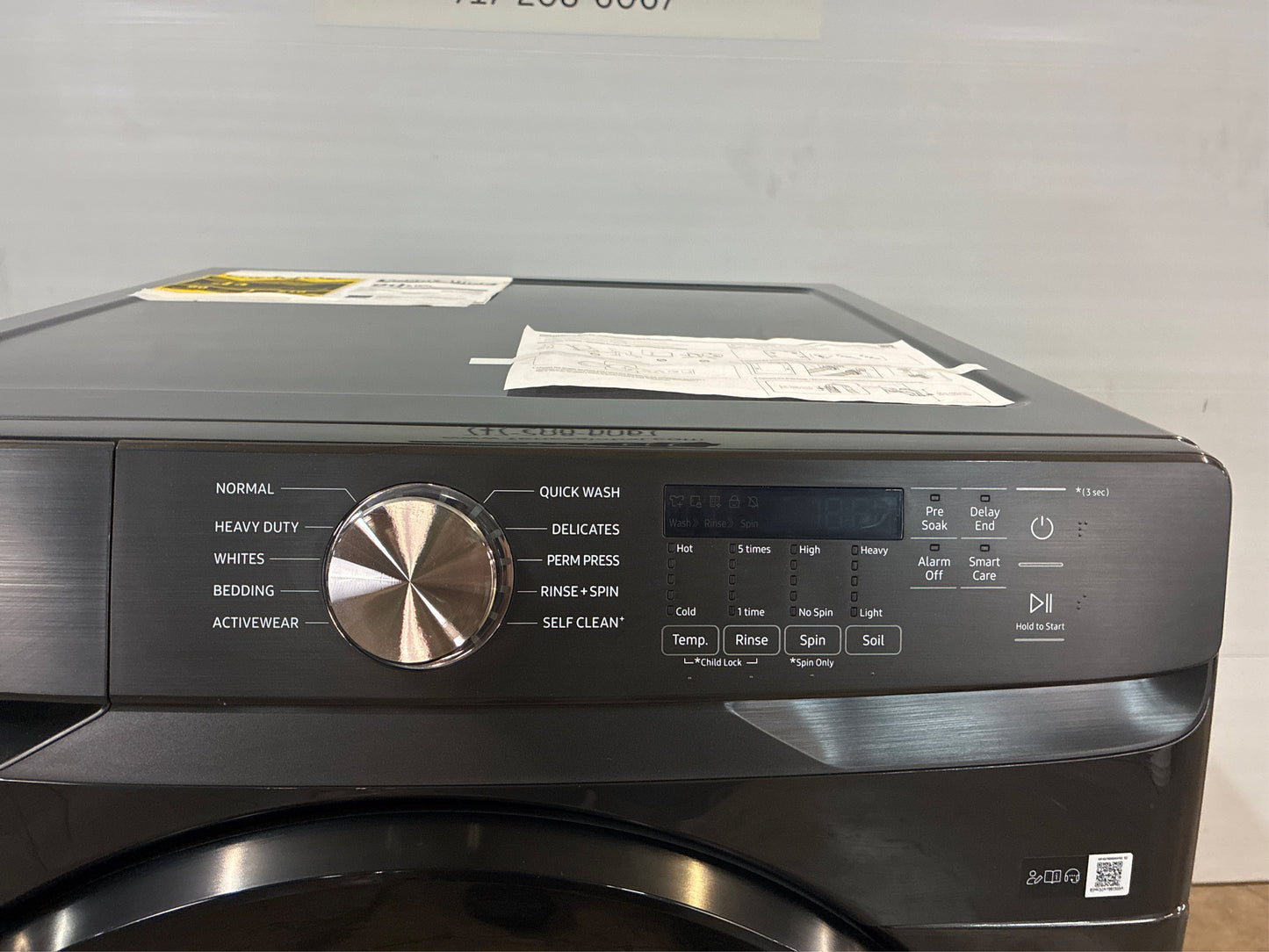 Samsung 4.5 cu. ft. Front Load Washer, Brushed Black